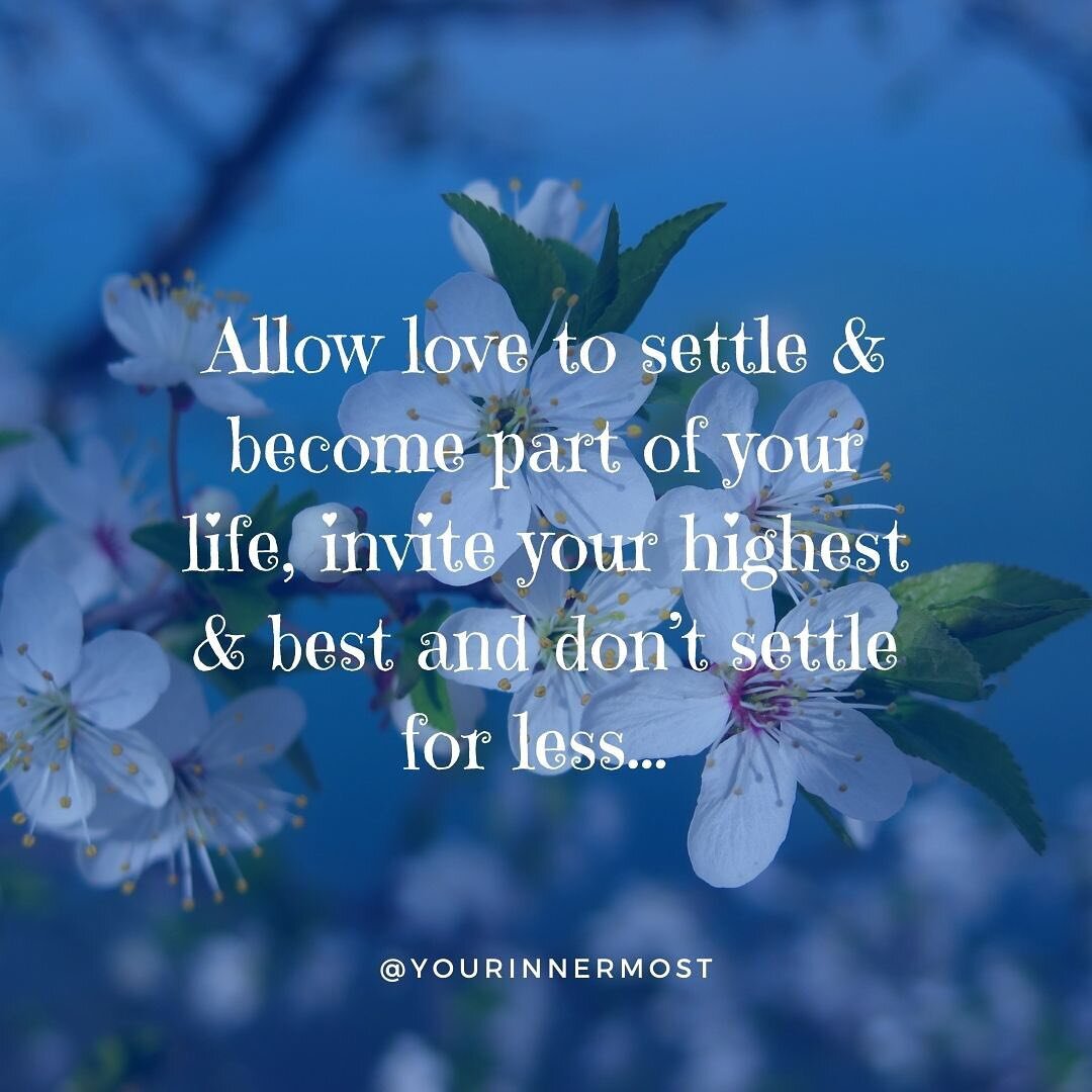Reach up and connect to your divine. Your love can settle and become. You are internal soul of the inner light, your consciousness aligns when you focus. You cocreate the energies of your path by focusing on the light of love. Flourishing ideas come 