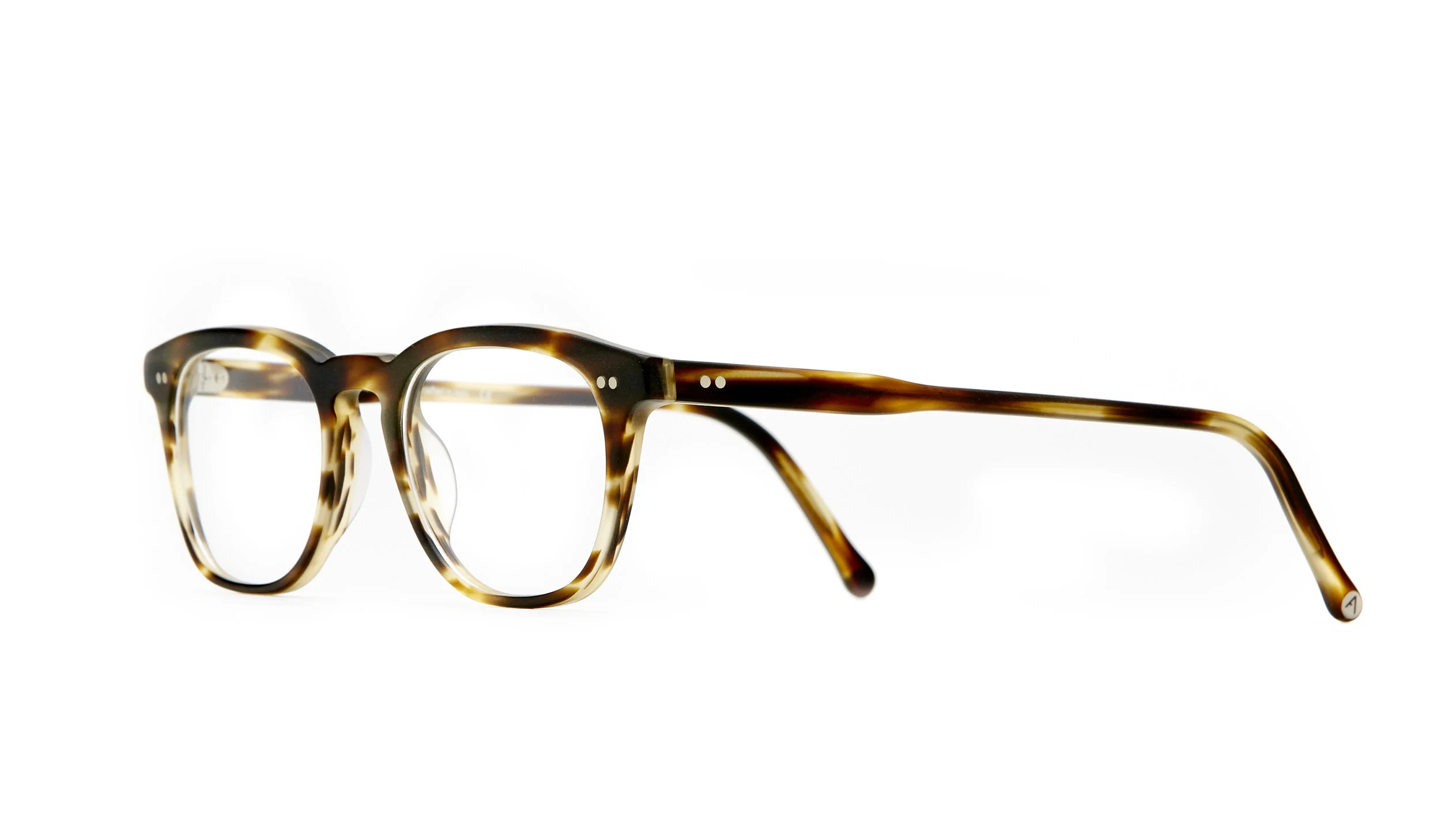 Dumont 60 Matte HavanaAngleRx.jpg
