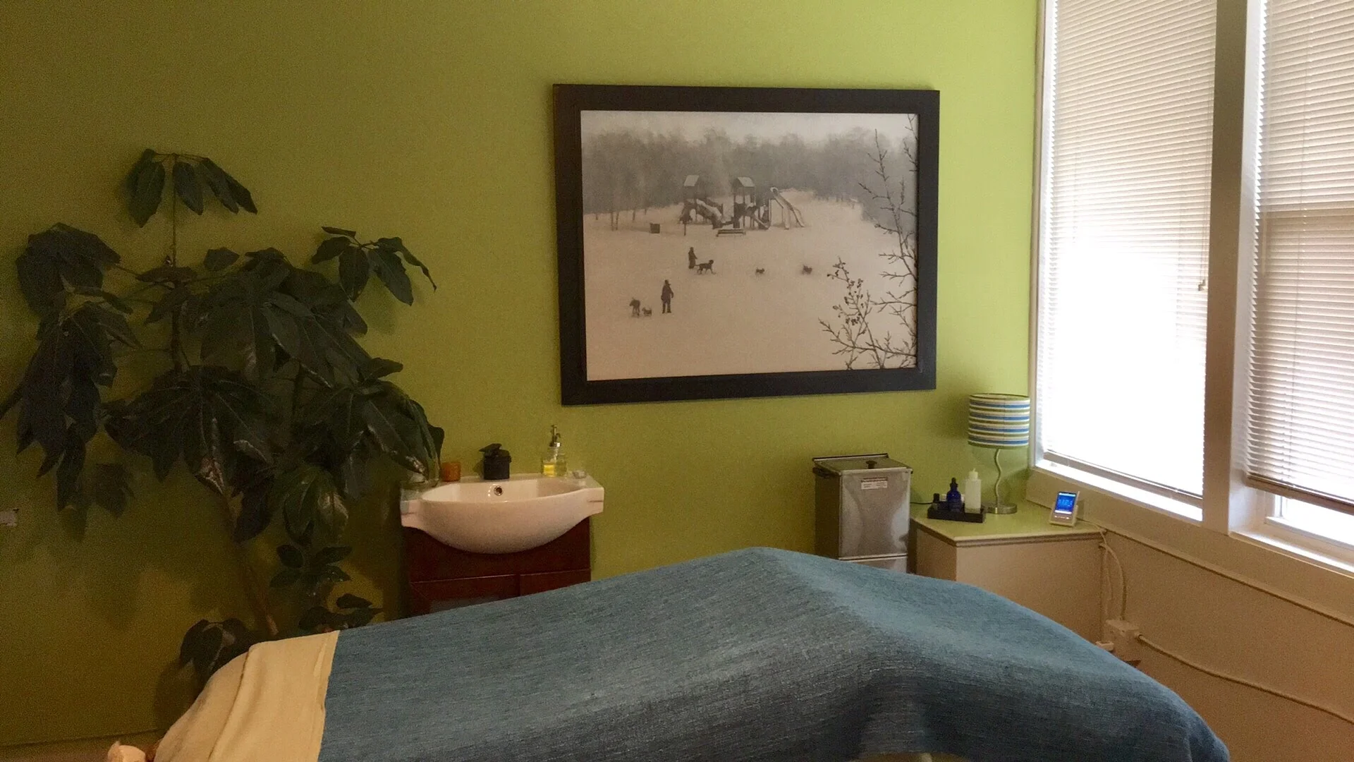 The bodywork and massage room.