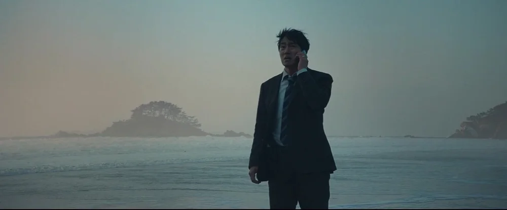 Decision to Leave' Cinematographer Kim Ji-yong Provides His Favorite Moments Shooting The Park Chan-wook Thriller — FilmSpeak