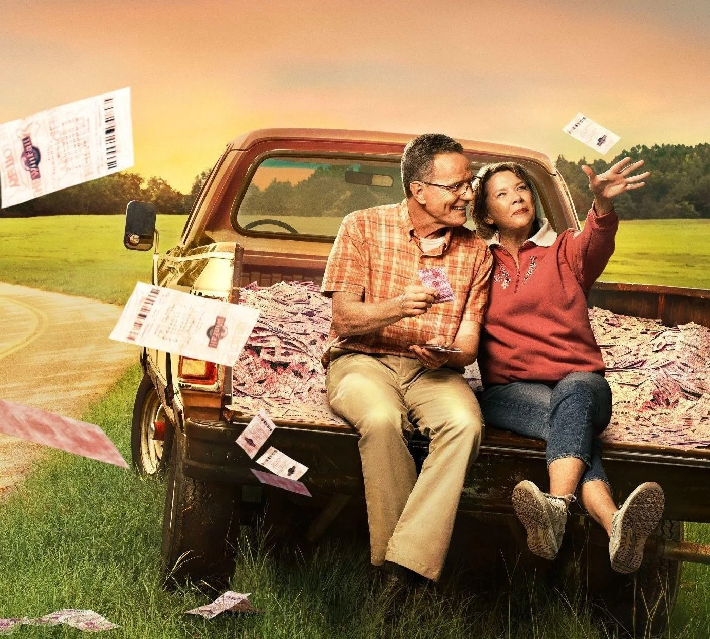 Bryan Cranston, Annette Bening and Larry Wilmore Go Large in 'Jerry and Marge'