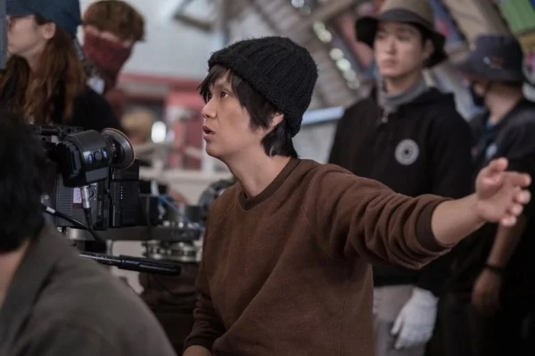 'Decision to Leave' Cinematographer Kim Ji-yong Provides His Favorite Moments Shooting The Park Chan-wook Thriller