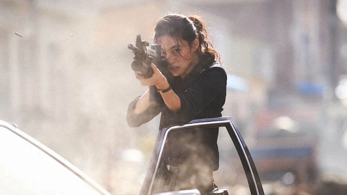 'Hope' Review: A Ferociously Entertaining Creature Feature