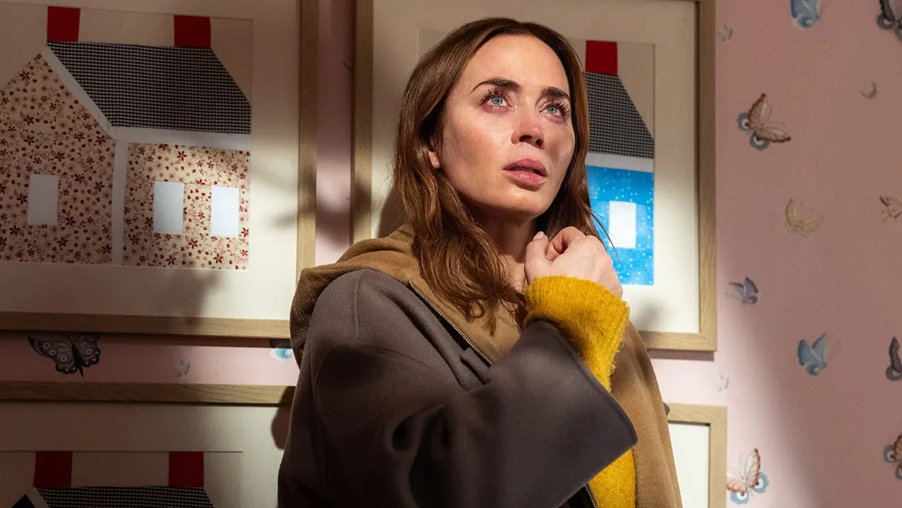 'Disclosure Day' Review: Spellbinding Spielberg Sci-Fi