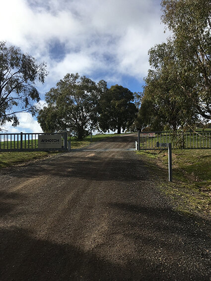 Front entrance to Avington.jpg