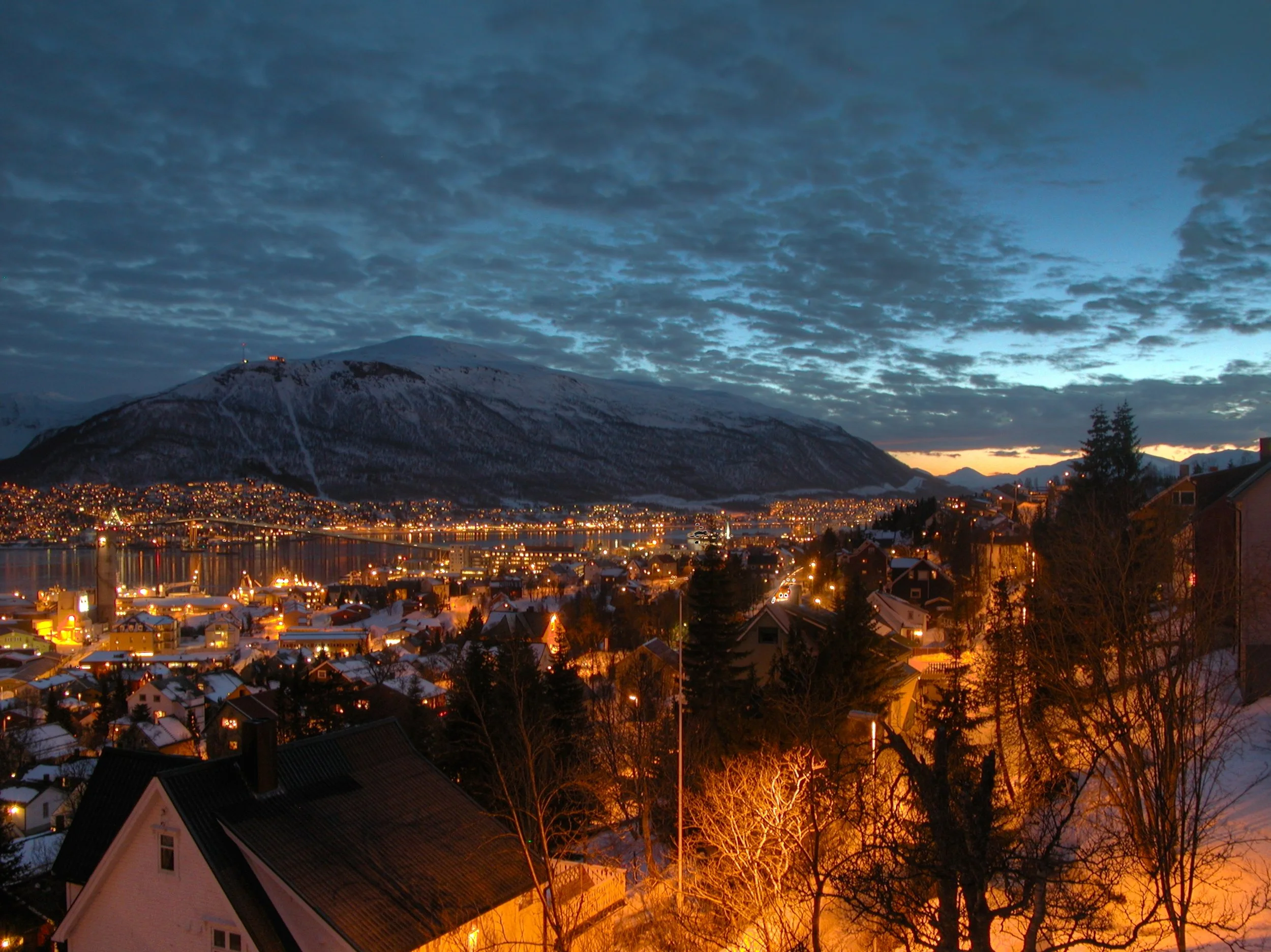 One of my first ever HDRs of Tromsø. Taken with my dad's old Nikon.