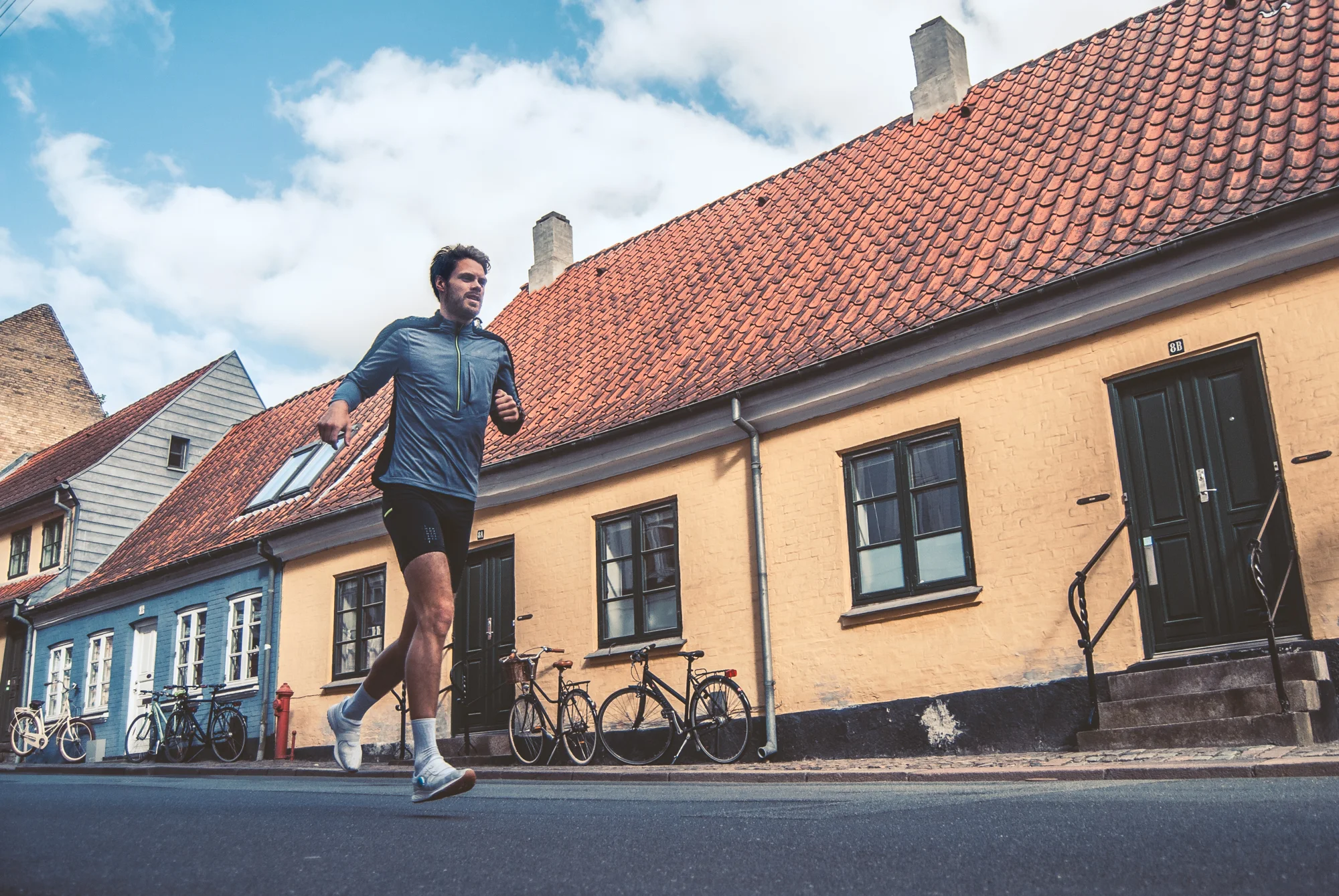 New Balance tend to have a wider fit on their high cushioning shoes and a narrow fit on their race models.