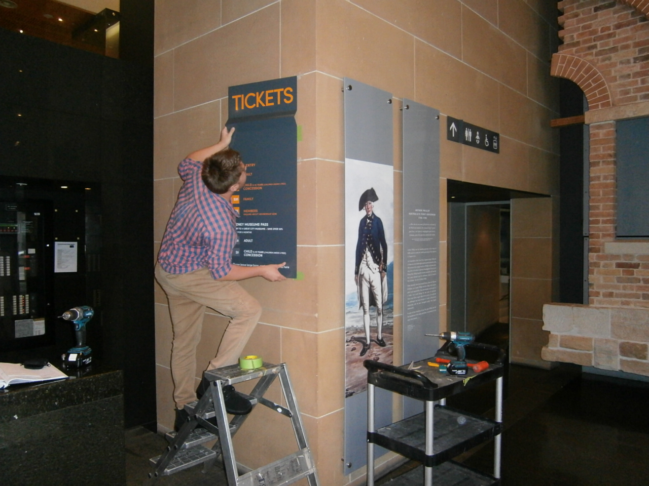 Museum sign install