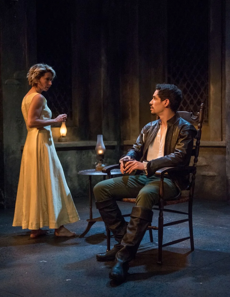 Writers Theatre, 2018 Directed by Marti Lyons Set by Yu Shibagaki Lights by Paul Toben Photos by Michael Brosilow