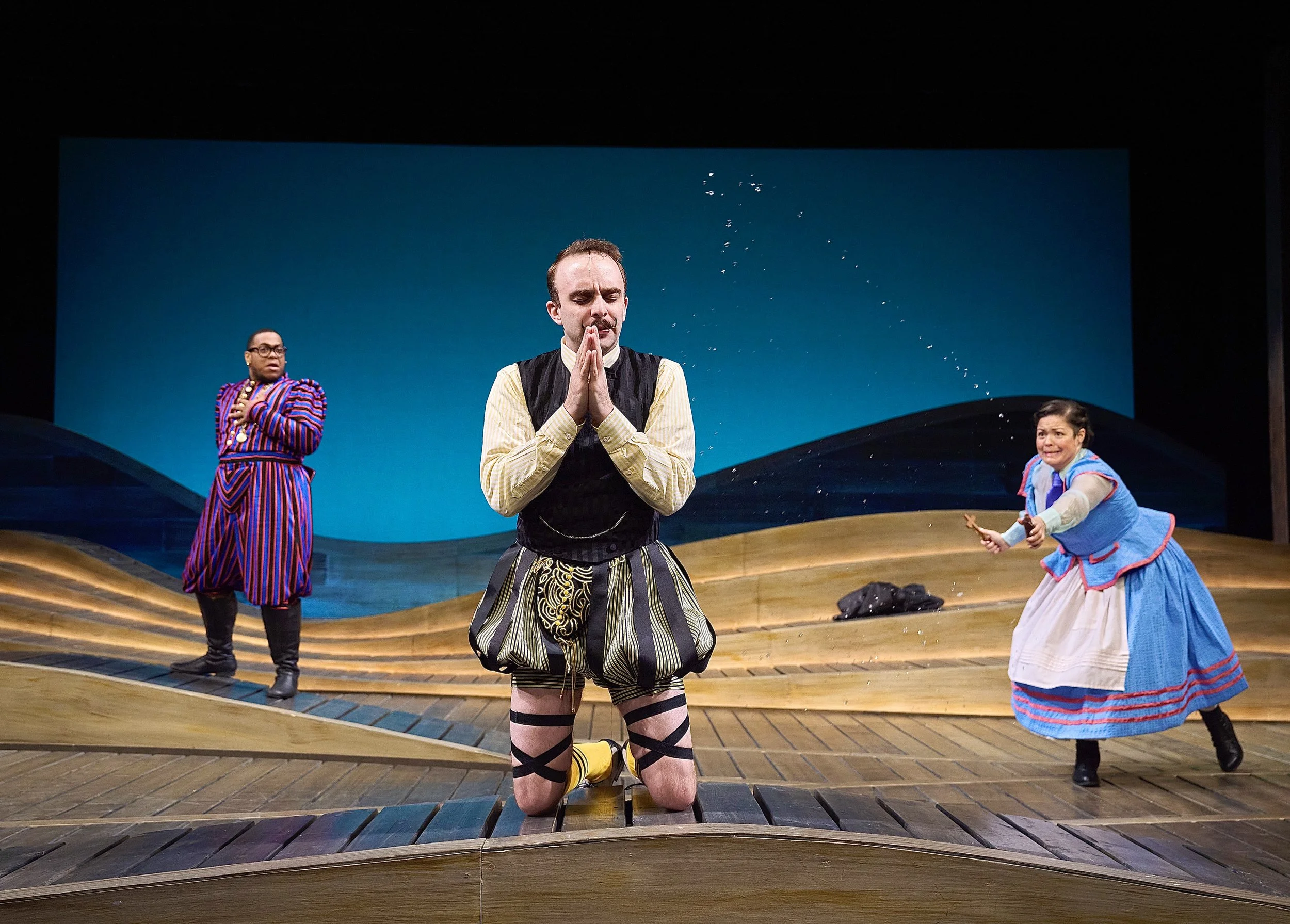  Twelfth Night  Idaho Shakespeare Festival/Great Lakes Theatre  Directed by Sara Bruner  Set: Courtney O’Neill  Lights: Rick Martin  Photos by Roger Mastroianni 