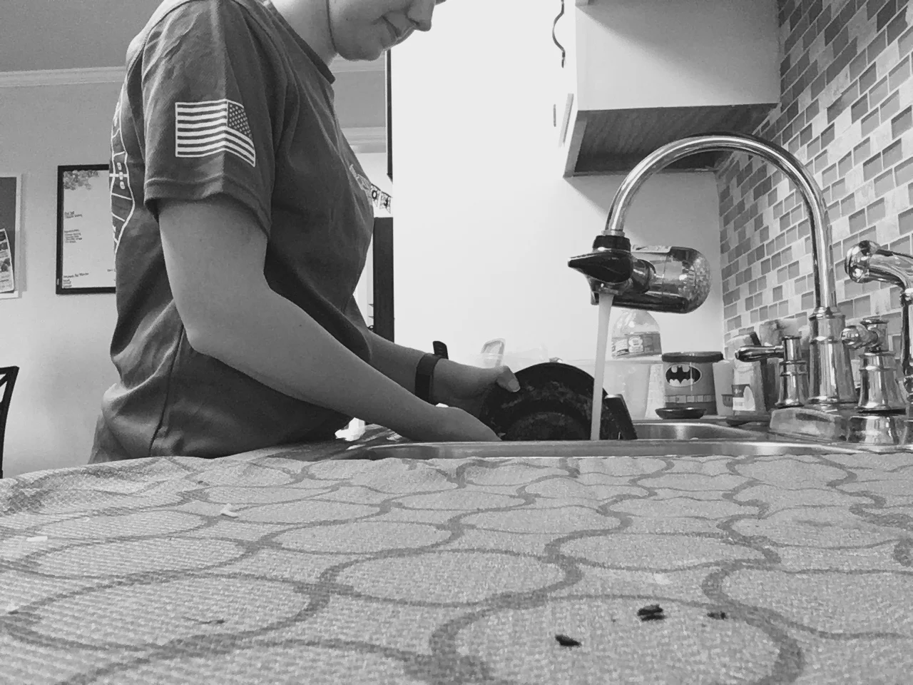 I love how Ali talks about using the self-timer on her phone and setting it up. I also like that she likes to capture the "mundane" aspects of our days because they are part of our story!