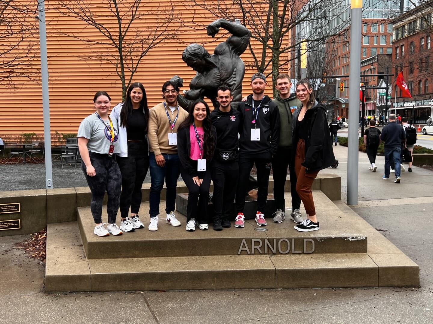 Arnold 2024 Recap 💪🏻
.
We took 5 athletes to the Arnold this year, all competing in the open competition. As a squad we hit 70% of all attempts, 3/5 lifters set new lifetime total PRs and two made their first appearance on a national stage.
.
@kris