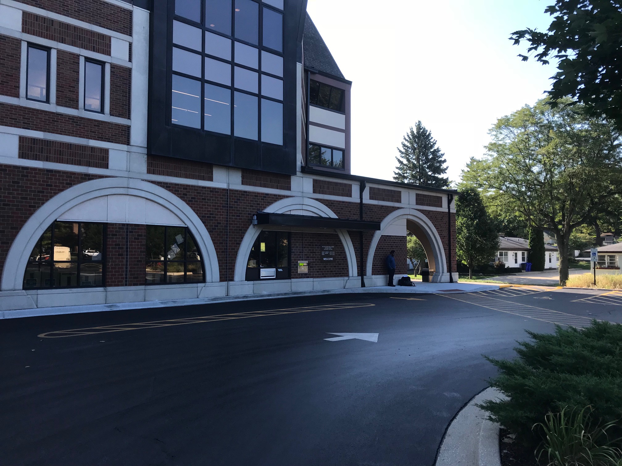 Glen Ellyn, IL project 1: Second Floor Planning for New AV collection and Seating 7500 sf/$150,000 project 2: Level 2 Interior Renovation +Furniture 42,000 sf / $1,920,000 final project budget|cost project 3: Youth Services Renovation 10,000 sf / $1,020,000 final project budget|cost project 4: Lobby / Meeting Room Renovation & book drop addition 7,200 sf / $1,640,000 final project budget|cost scope: After completing a Master Plan for the library, product architects completed the second level - adult collection as part of the first phase in winter of 2014. Product architects worked closely with the construction manager to ensure the existing details we reproduced closely to make the transition from old to new seamless. New flooring, furniture and lighting completed the second level. While the year 2016 rang in the grand opening of the new first level Youth department funky flooring and lights are offset with subtle maple furnishings. Product Architecture + Design completed the renovation of the lobby & meeting rooms at GEPL in summer of 2018, the 4th project of a five year relationship with the library. This project consisted of flipping the circulation workroom and meeting rooms, which allowed for the addition of an exterior book-drop with access to the to workroom. The lobby was expanded, providing clearer way-finding for patrons and allowing the addition of a café. Materials were chosen to blend the designs of the previous projects by bringing the subdued color palette of level 2 downstairs and the warm wood & bright teal from the youth department. photographer: McShane Fleming Studios