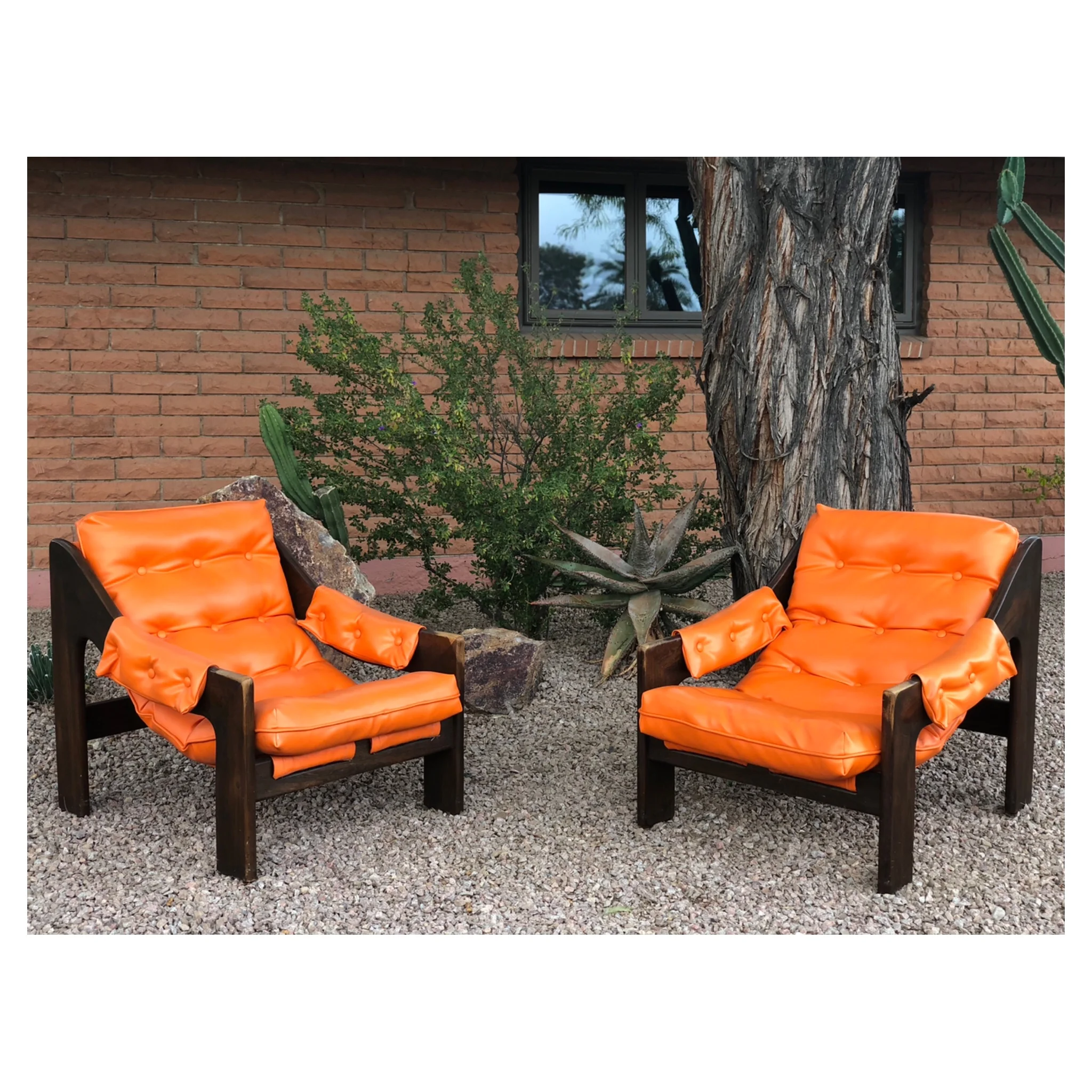 orangeslingchairs5.JPG