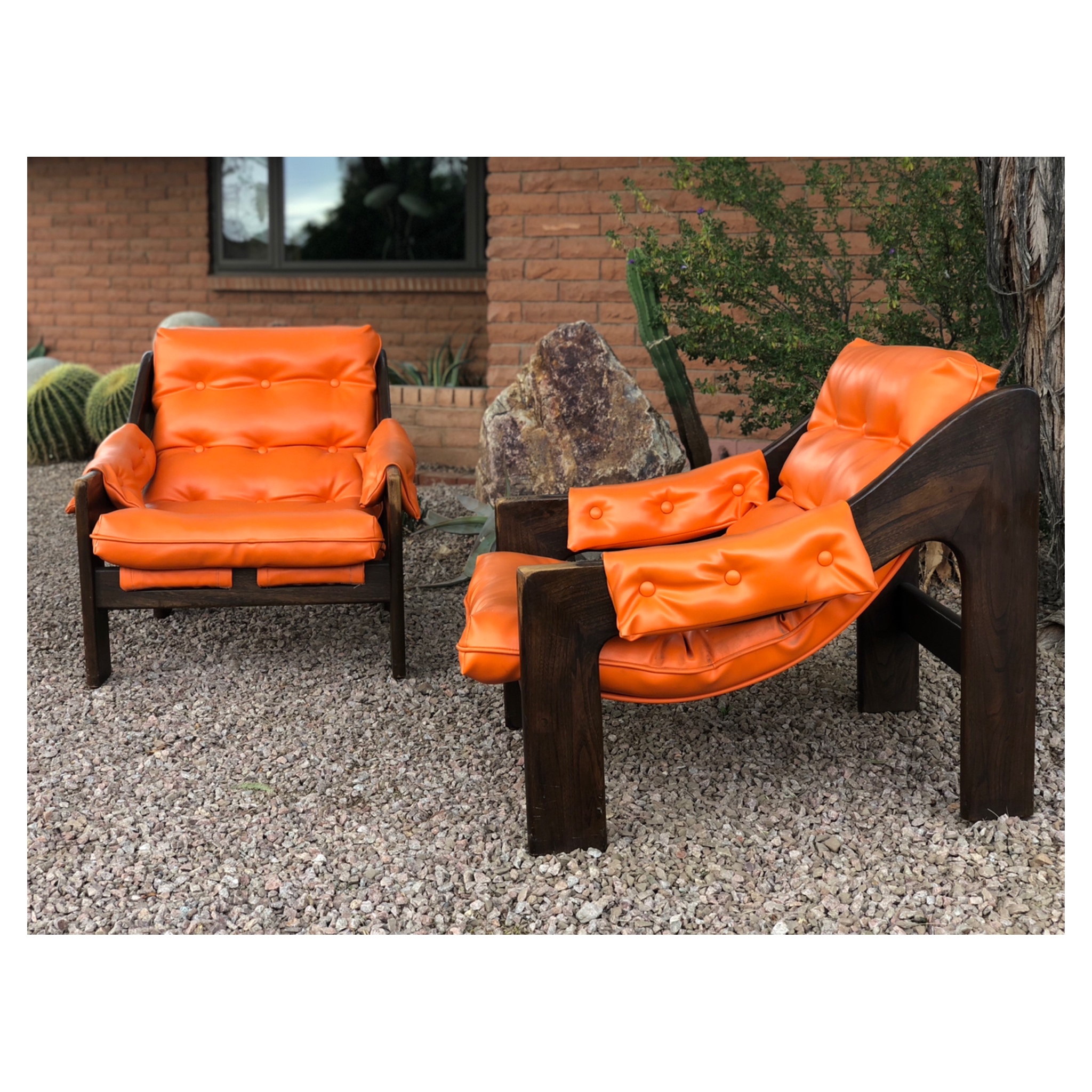 orangeslingchairs2.JPG