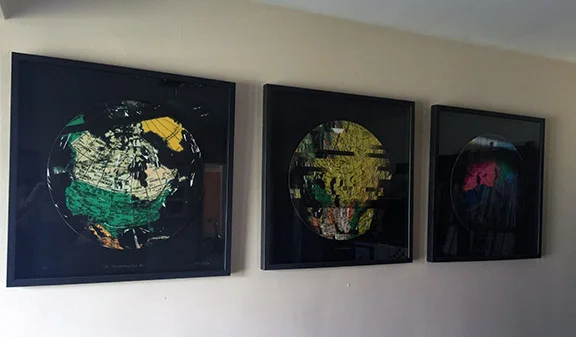 Printed first on a bubble-jet copier (Canon) in 1993, directly from manipulating an inflatable earth globe