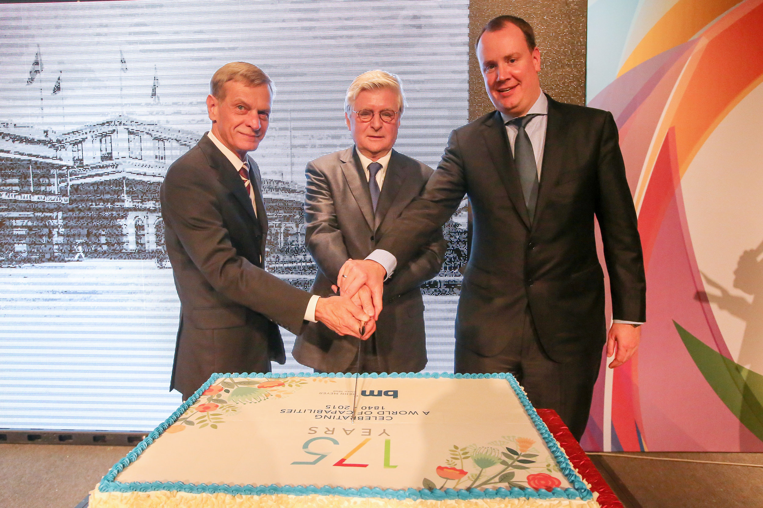 performance-additives-behn-meyer-175th-anniversary-cake-cutting.jpg