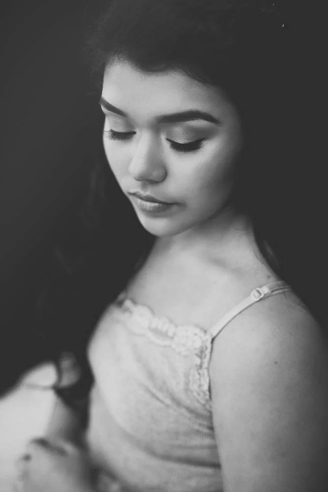 Jazmine-3565 bw.jpg
