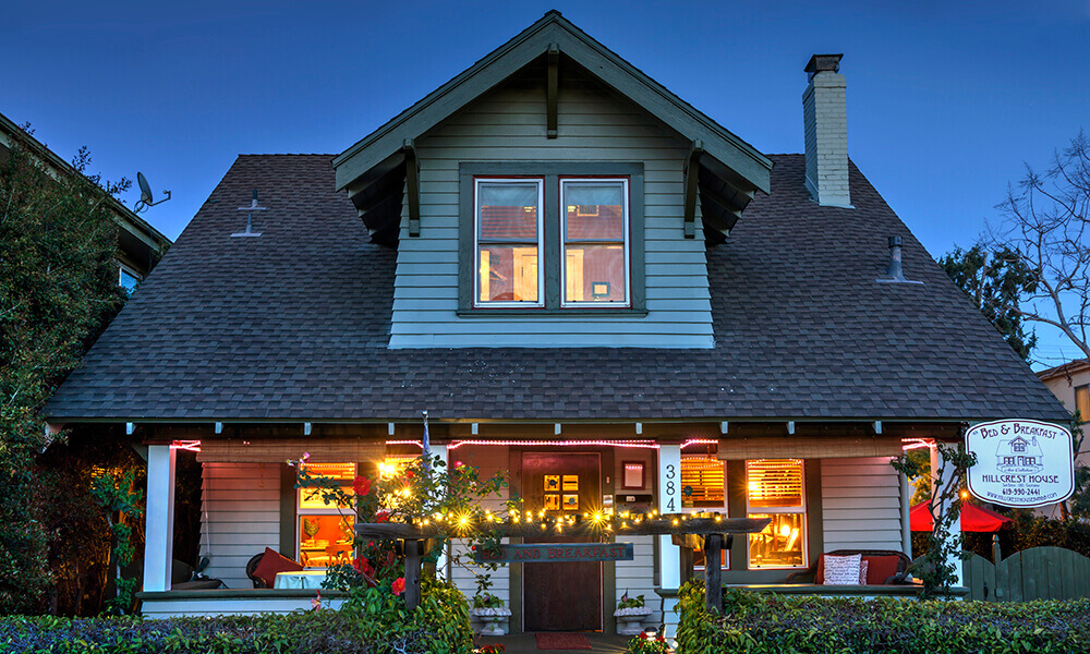 Hillcrest-House-Twilight-1000x600.jpg