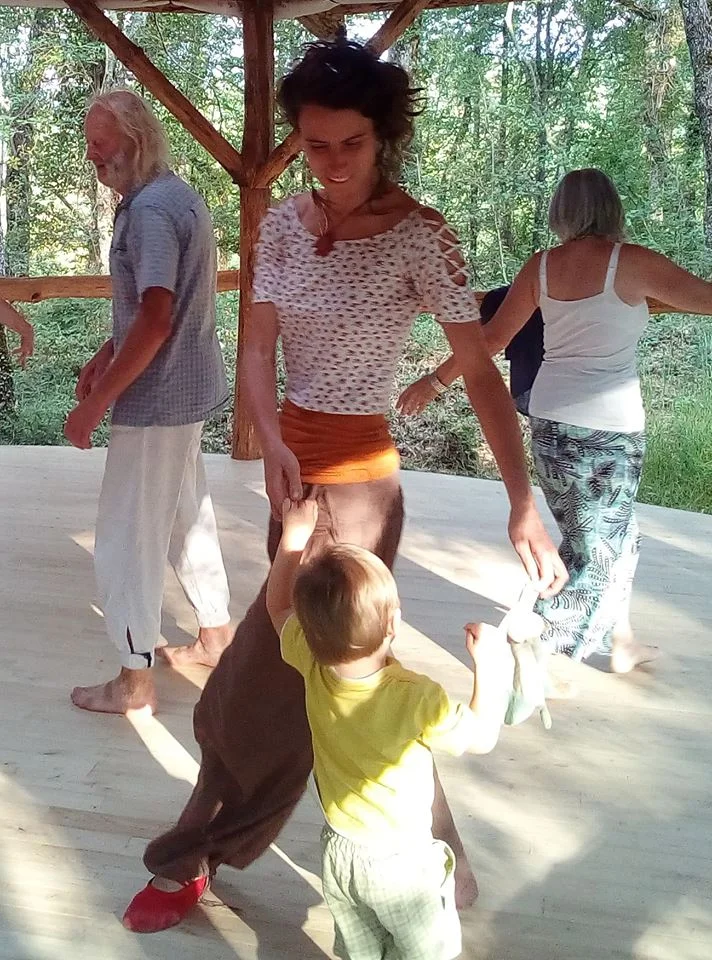 danse parents enfants.jpg