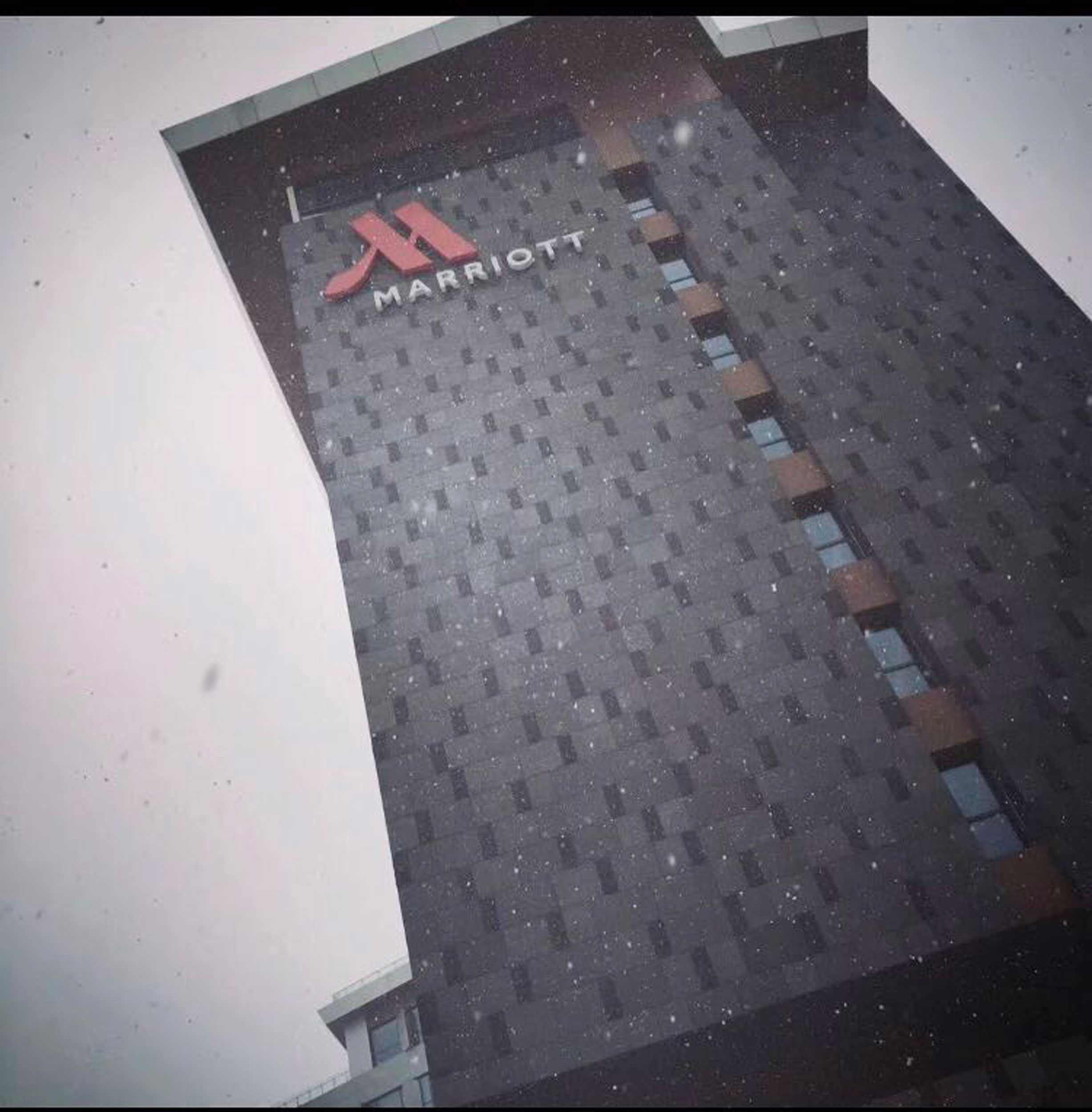 Burgeoning-Architects_Marriott-Renaissance-Hotel-Facade.jpg