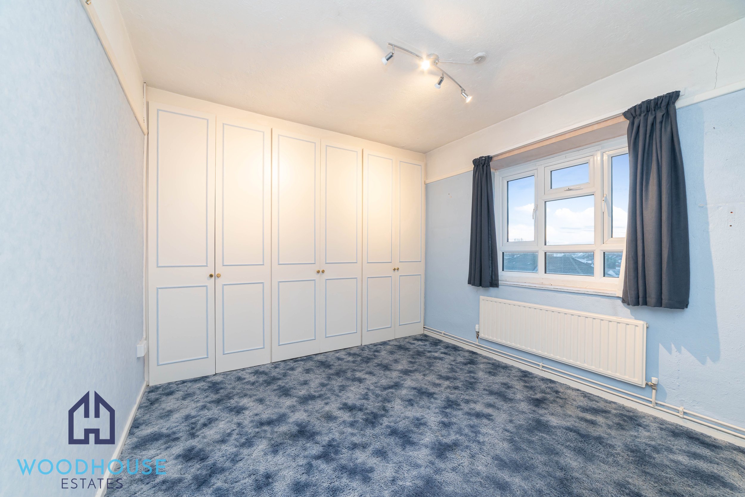 Alexandra Road, N10 2EU Three Bedroom Flat For Sale £384,995 — Woodhouse Estates