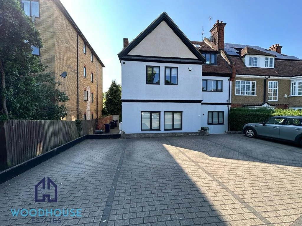 Property to Let in London — Woodhouse Estates