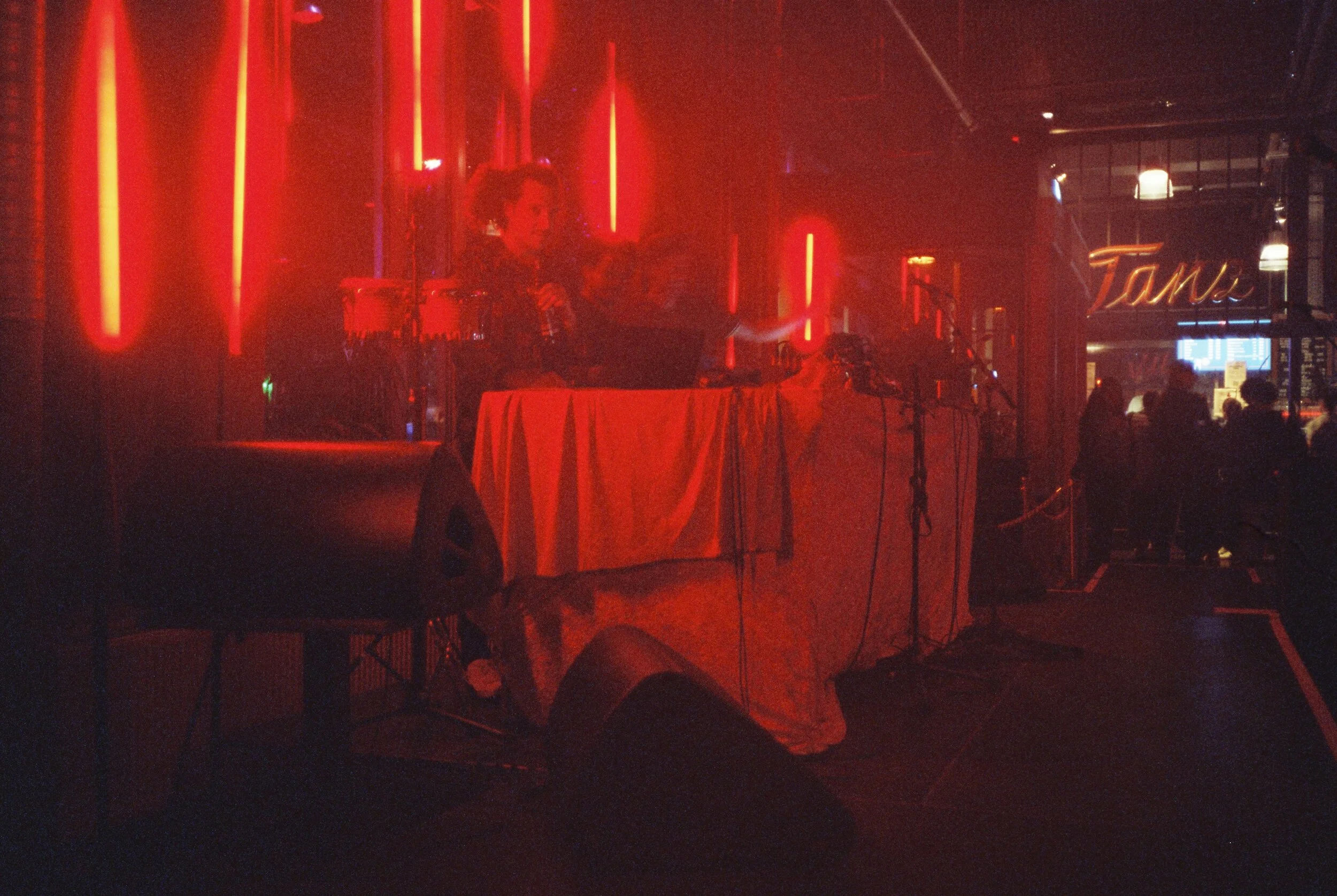 R1-03103-0021.JPG