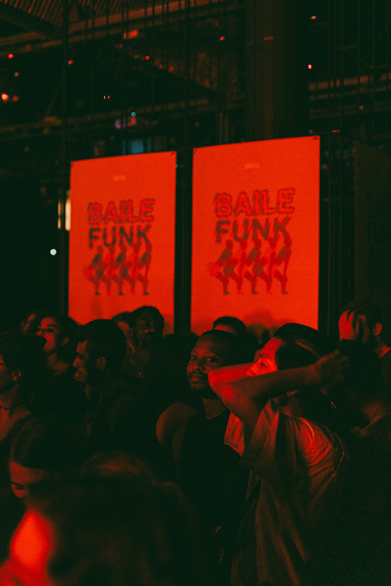 Baile Funk Bossa 2-404-104.jpg