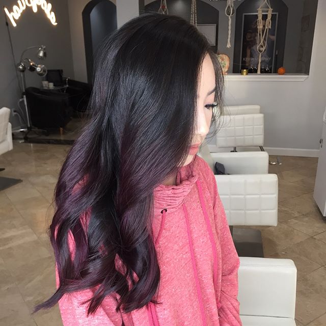 Just a touch of purple mixed with a little red to get that perfect wine color. #keunecolor #alluresteiner #winestagram