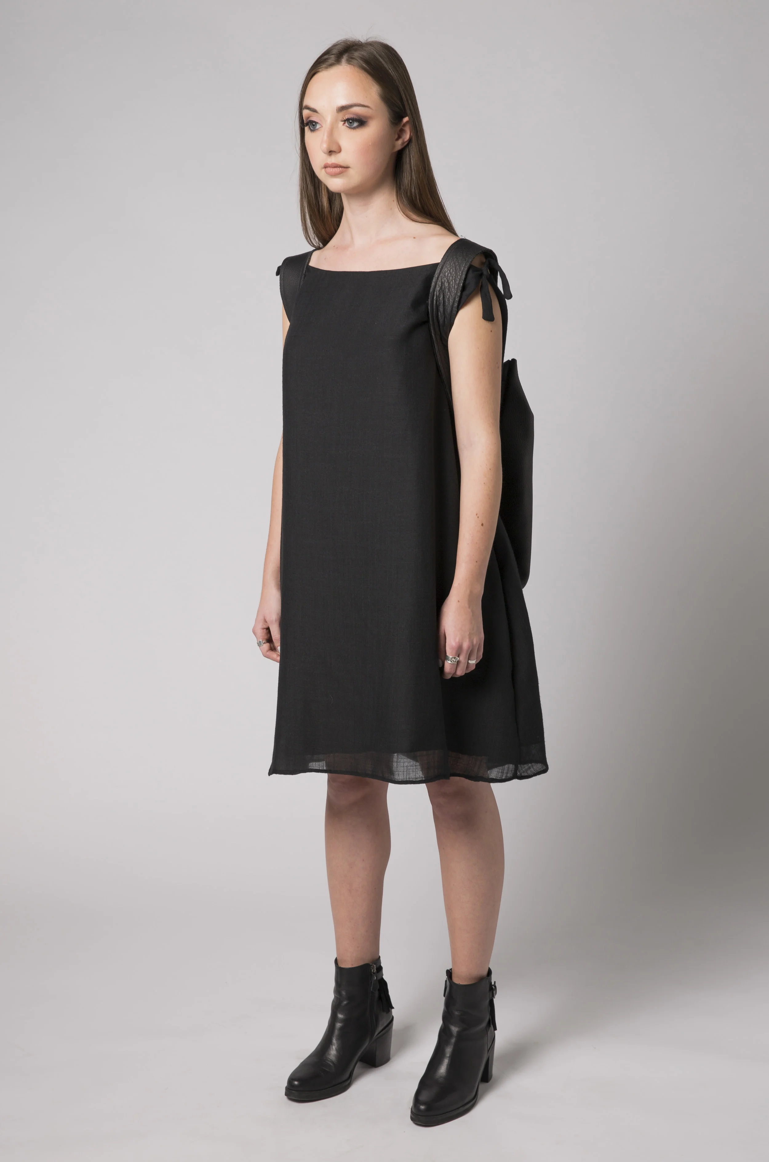 MASA DRESS + LEO BACKPACK