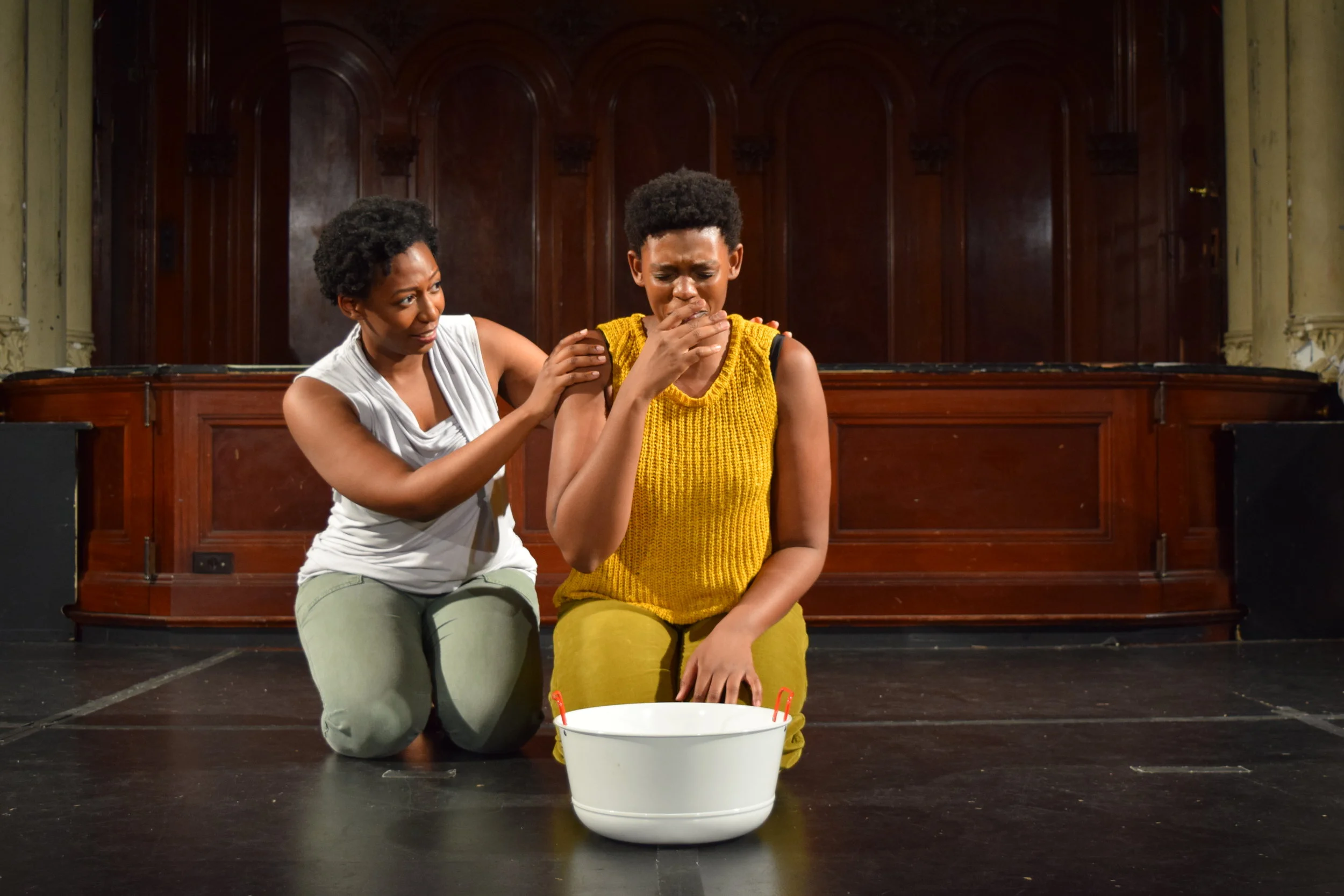 mary_mary bucket 2.JPG