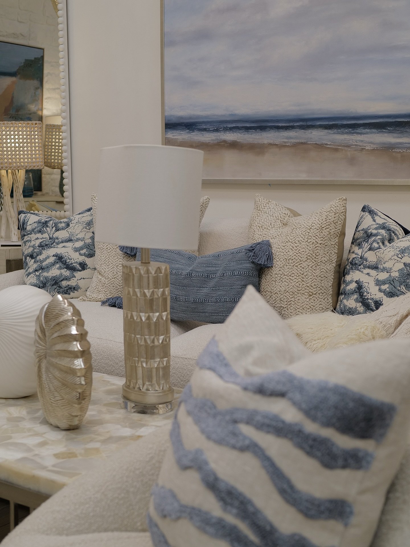 Blue Christmas.
Soft light, quiet blues, and a space to slow down.