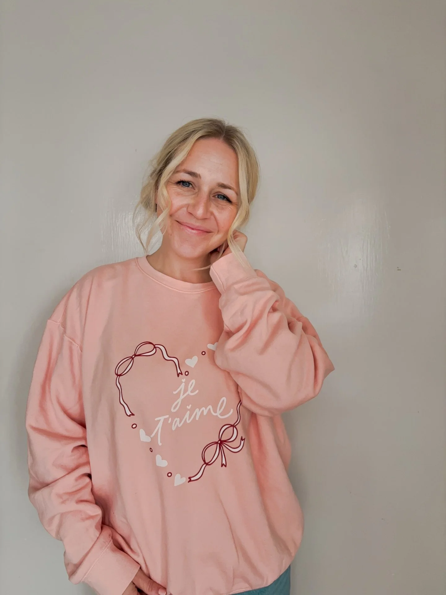 rly happy to drop some cutie Valentine&rsquo;s Day goodies in the shop today!!! 💕💞🩷 the new apparel is so fun! And
it&rsquo;s NEW! We&rsquo;re trying out a new brand for our sweatshirts, they are 100% cotton and suuuuper cozy! | suggest sizing up 