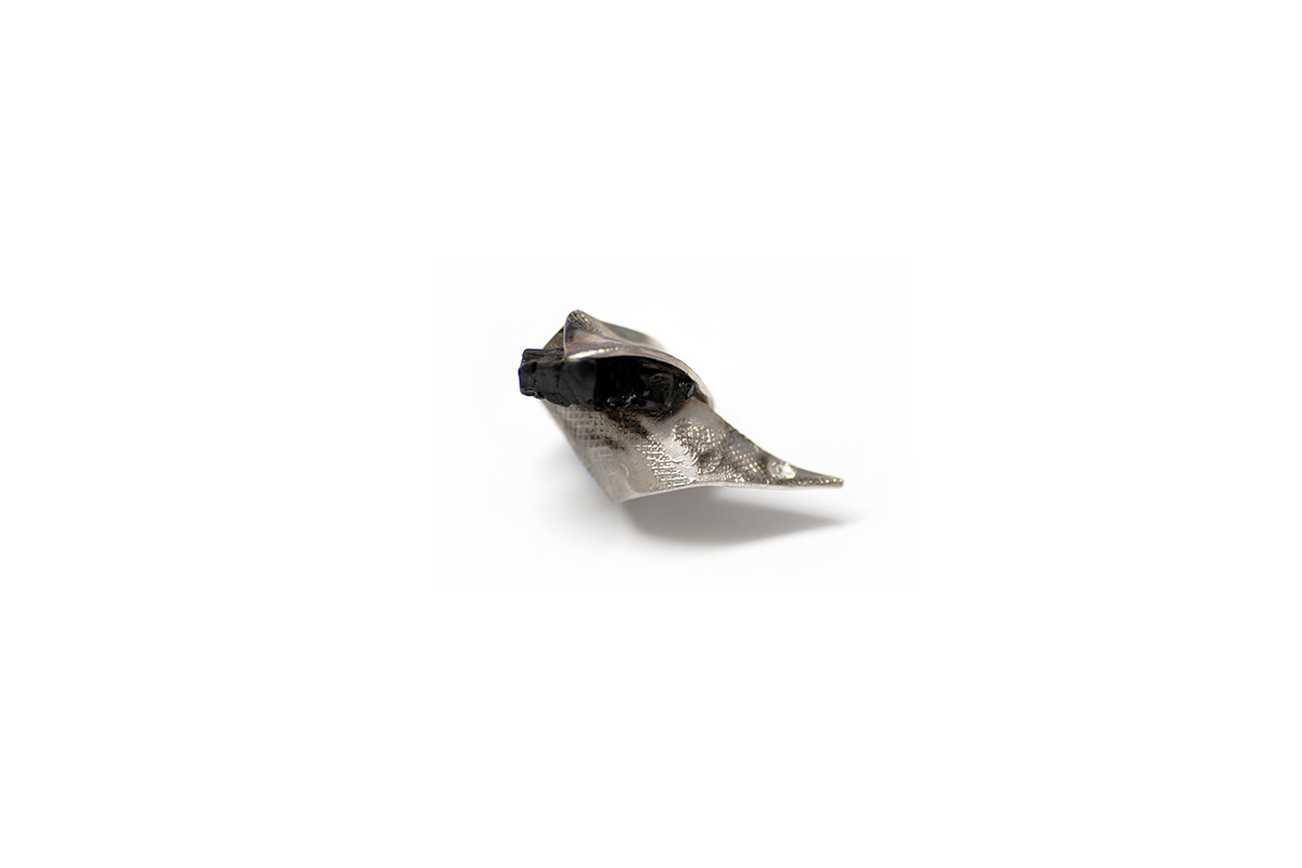 Ring Platinum Plated Sterling Silver, Basalt, Rose Cut Diamond