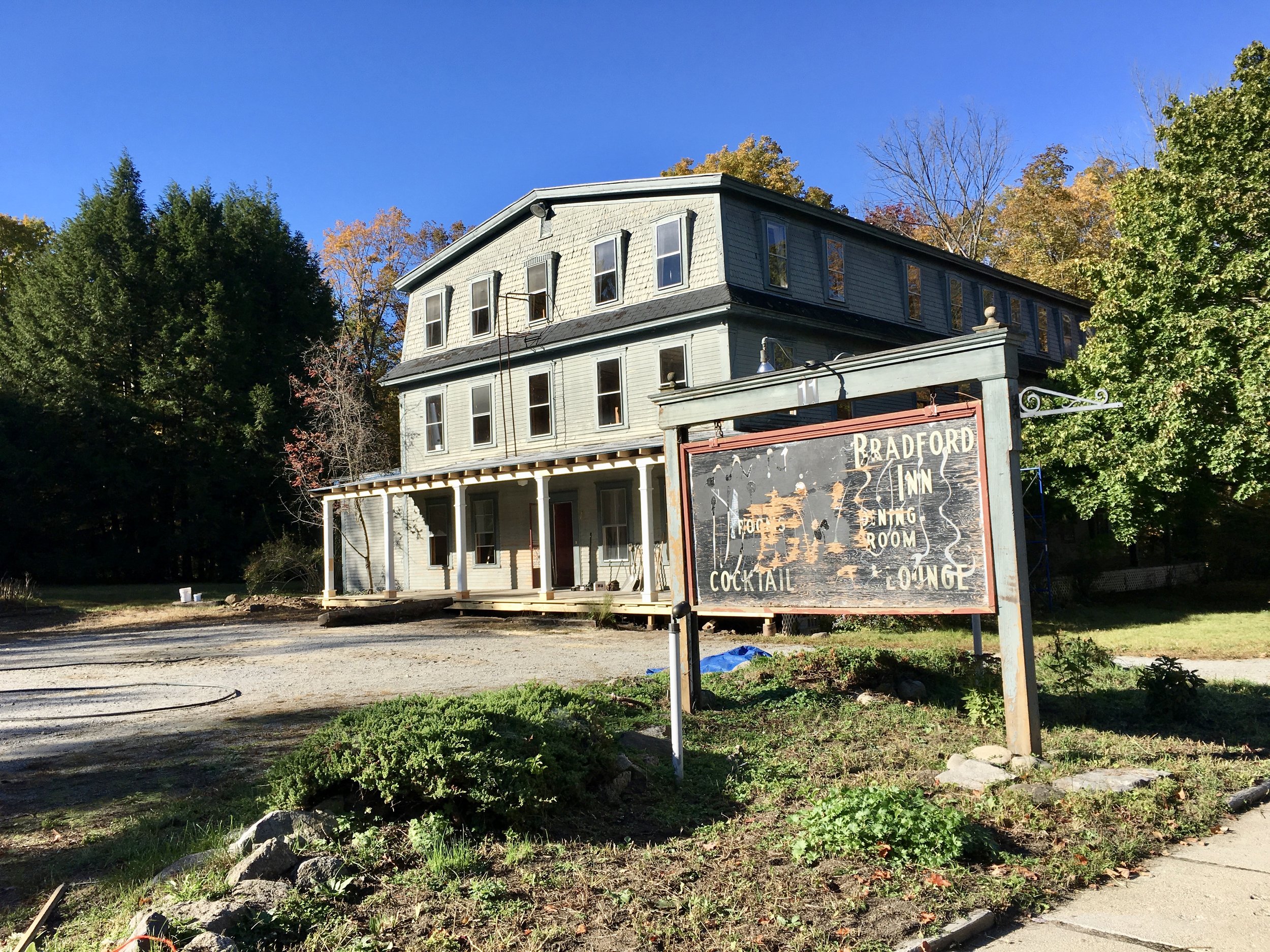The old Bradford Inn - in all it’s glory - pre-renovations.