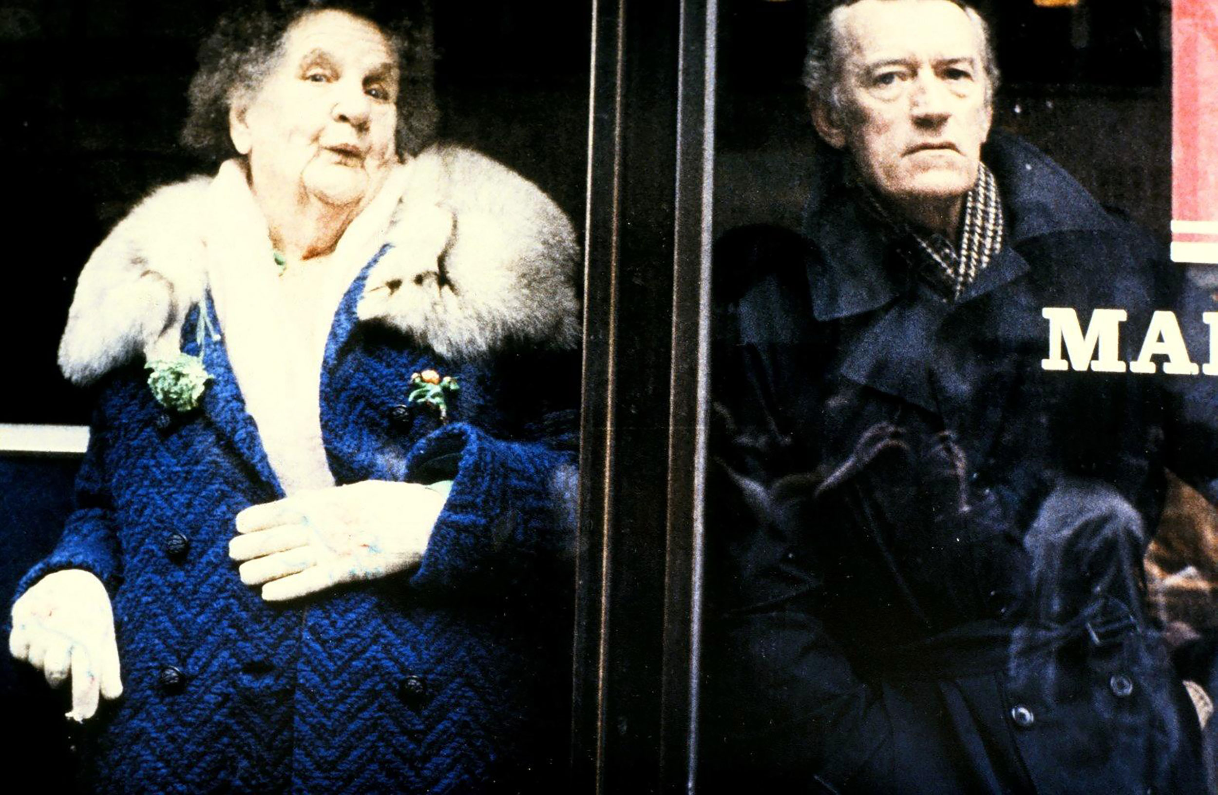 Man and Woman in Bank Window                            6th Avenue, NYC