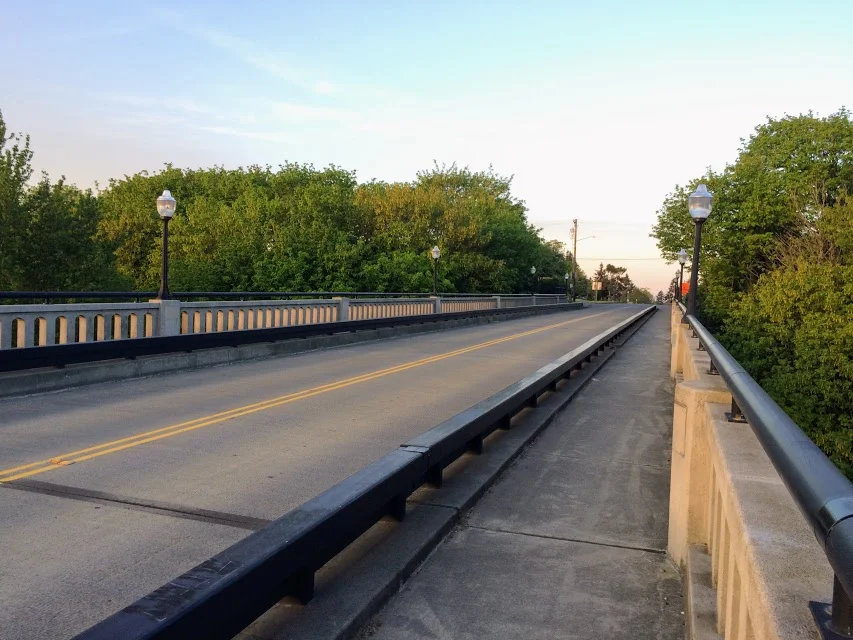 Harold G. Moss Bridge