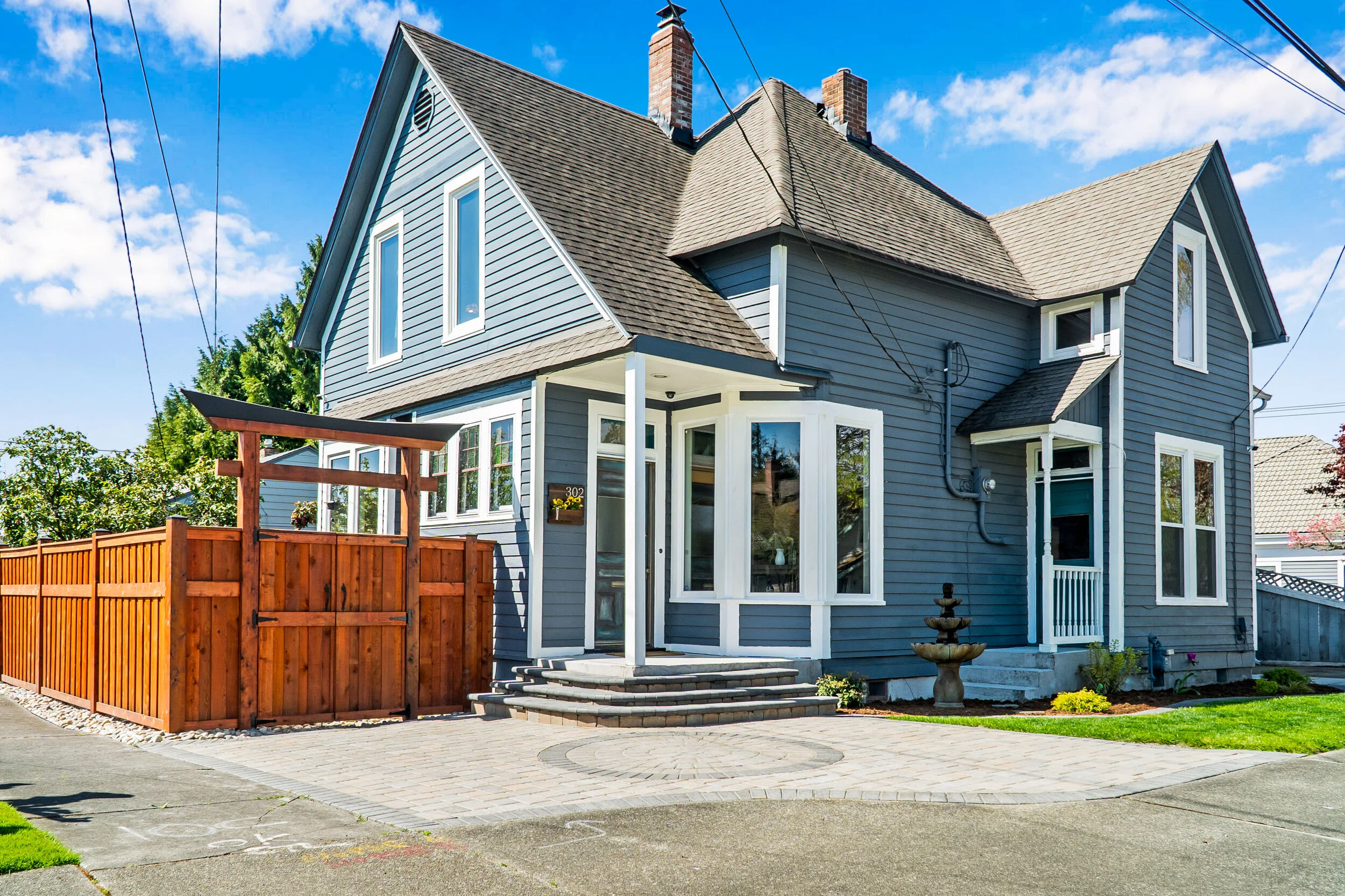 Sold! Downtown Puyallup Farmhouse