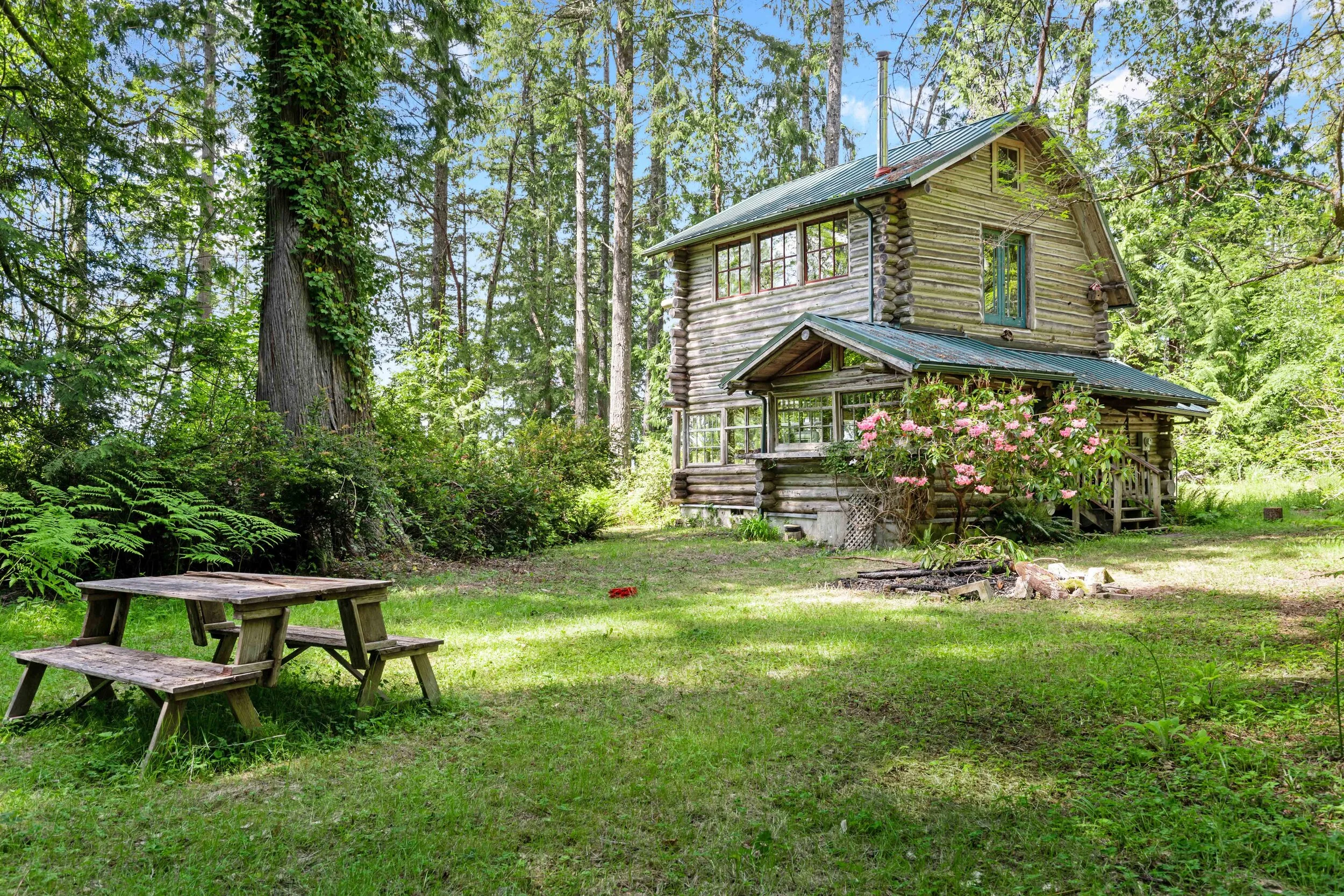 Sold - West-Facing Waterfront