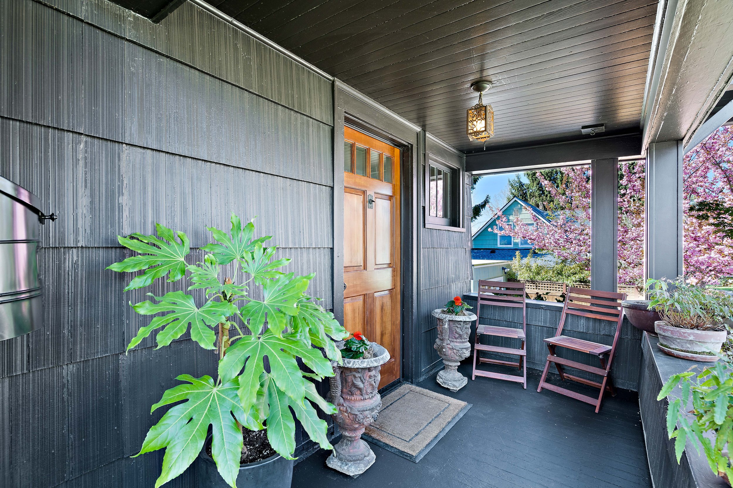 North Tacoma Craftsman Covered Porch.jpg