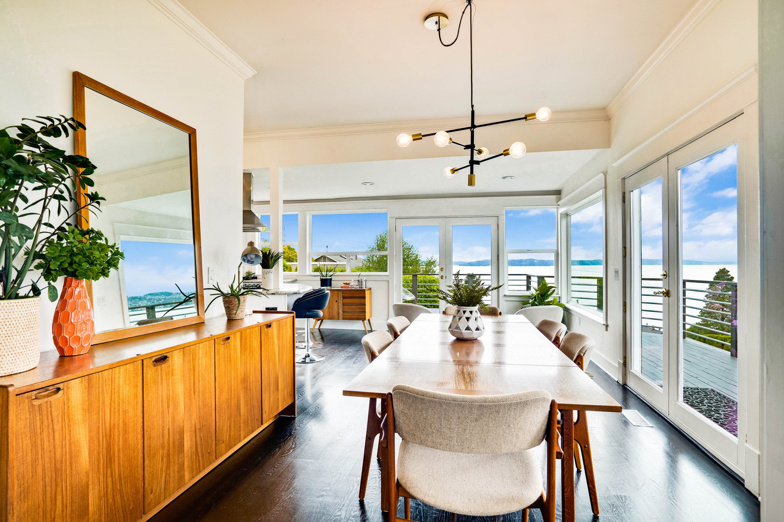 Dining Room-Tacoma Water View.jpg