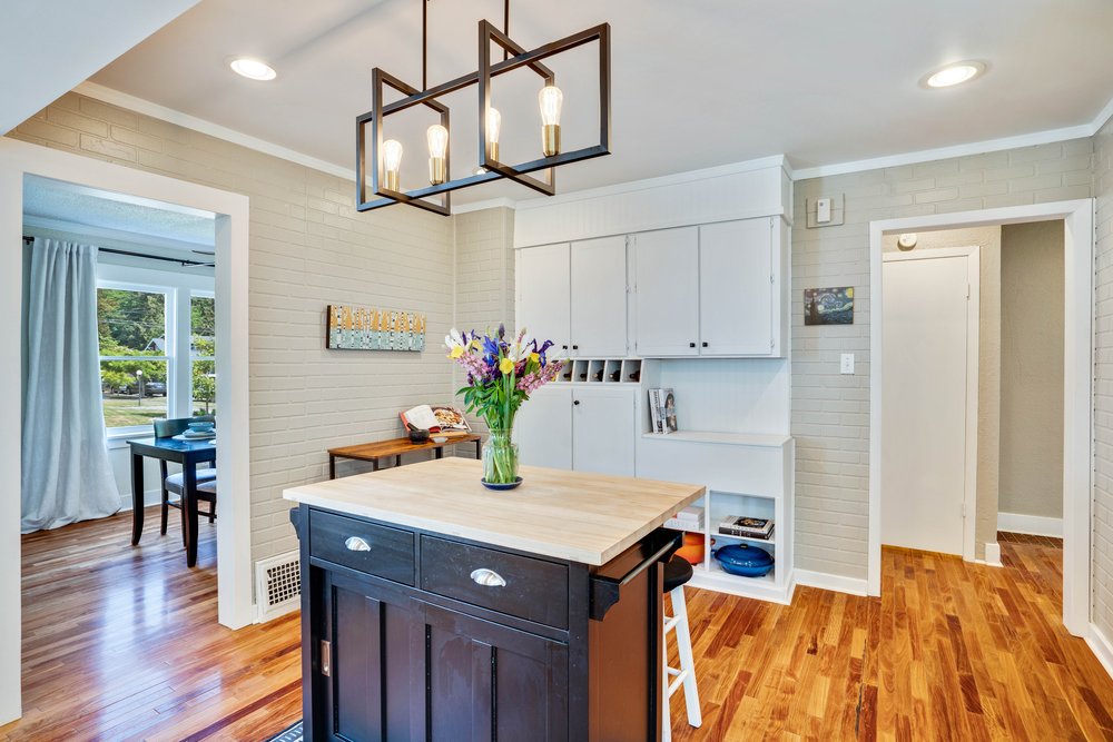 Kitchen Island Central Tacoma.jpg