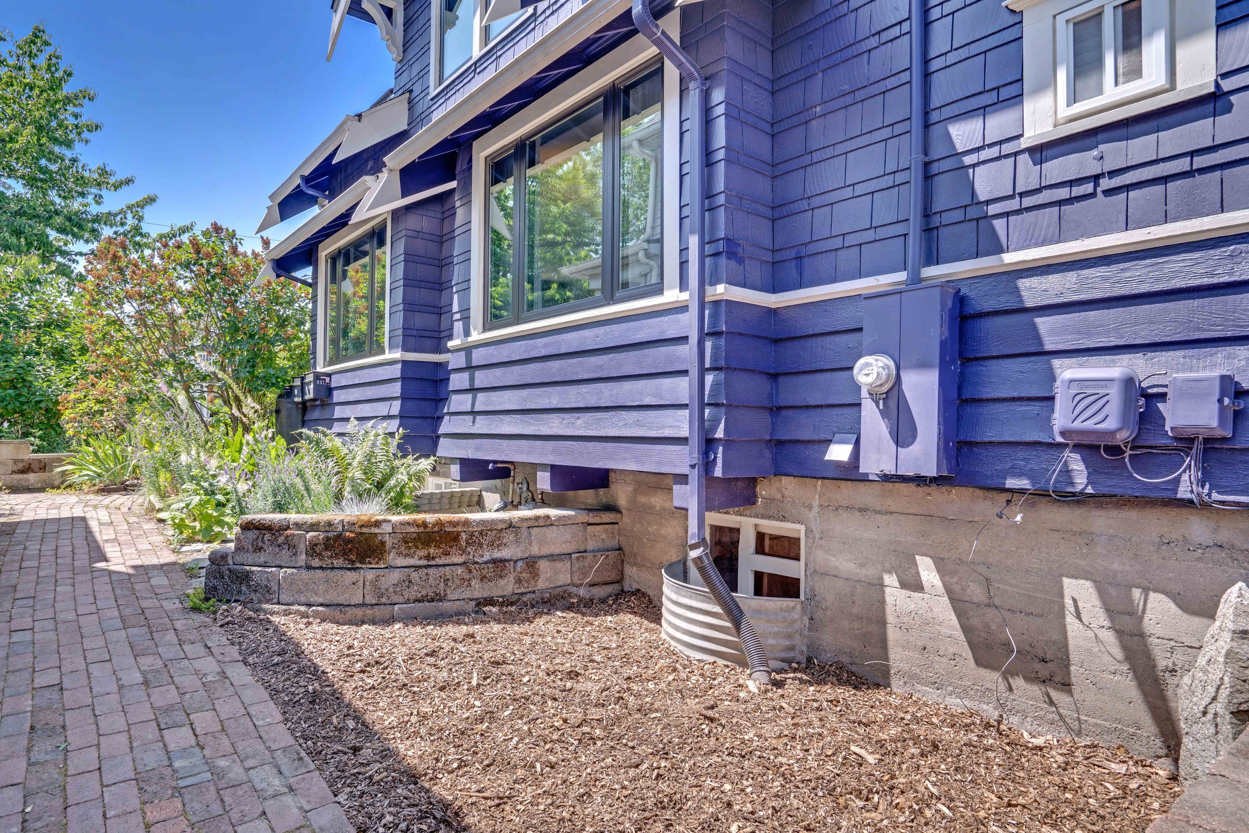 Brick Path Side Garden Hilltop Tacoma Craftsman.jpg