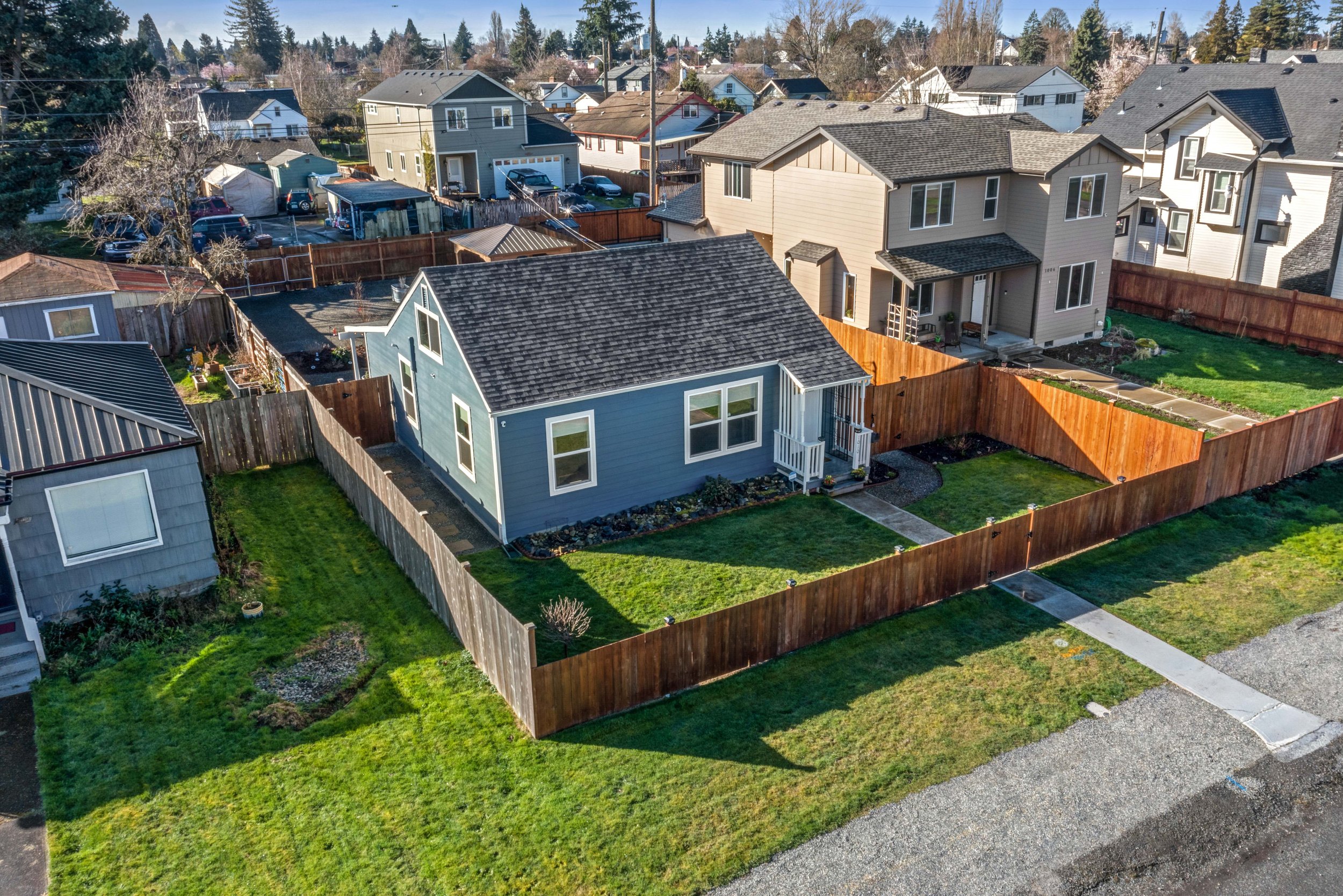 Aerial View of Fenced Front Yard Eastside Move-in Ready.jpg