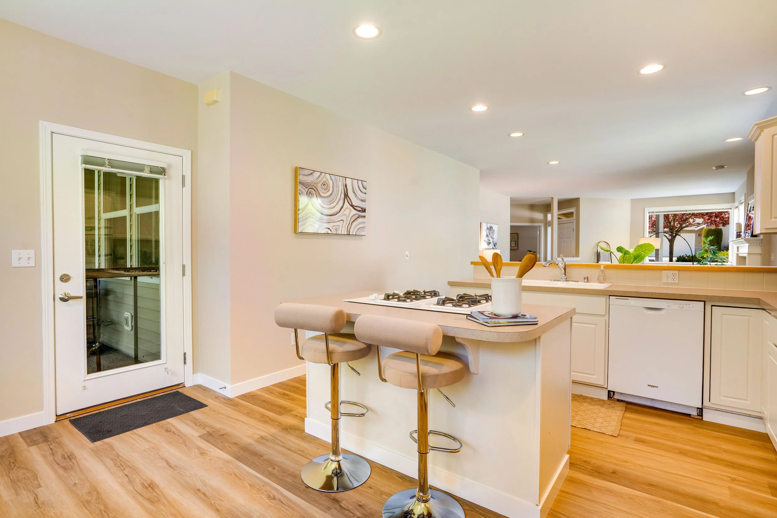 Kitchen door to covered patio, University Place Condo.jpg