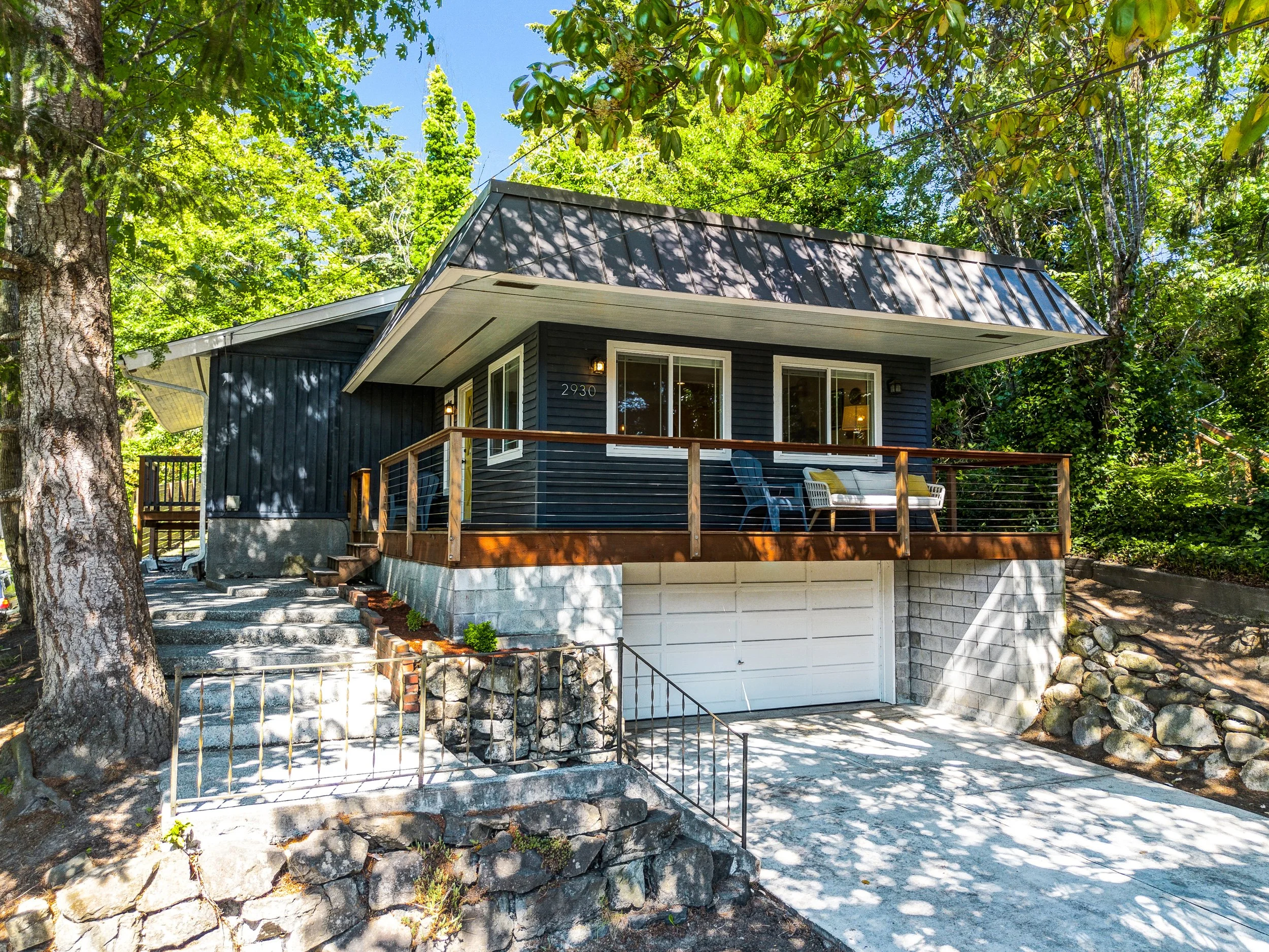 Sold - Manette Tree House