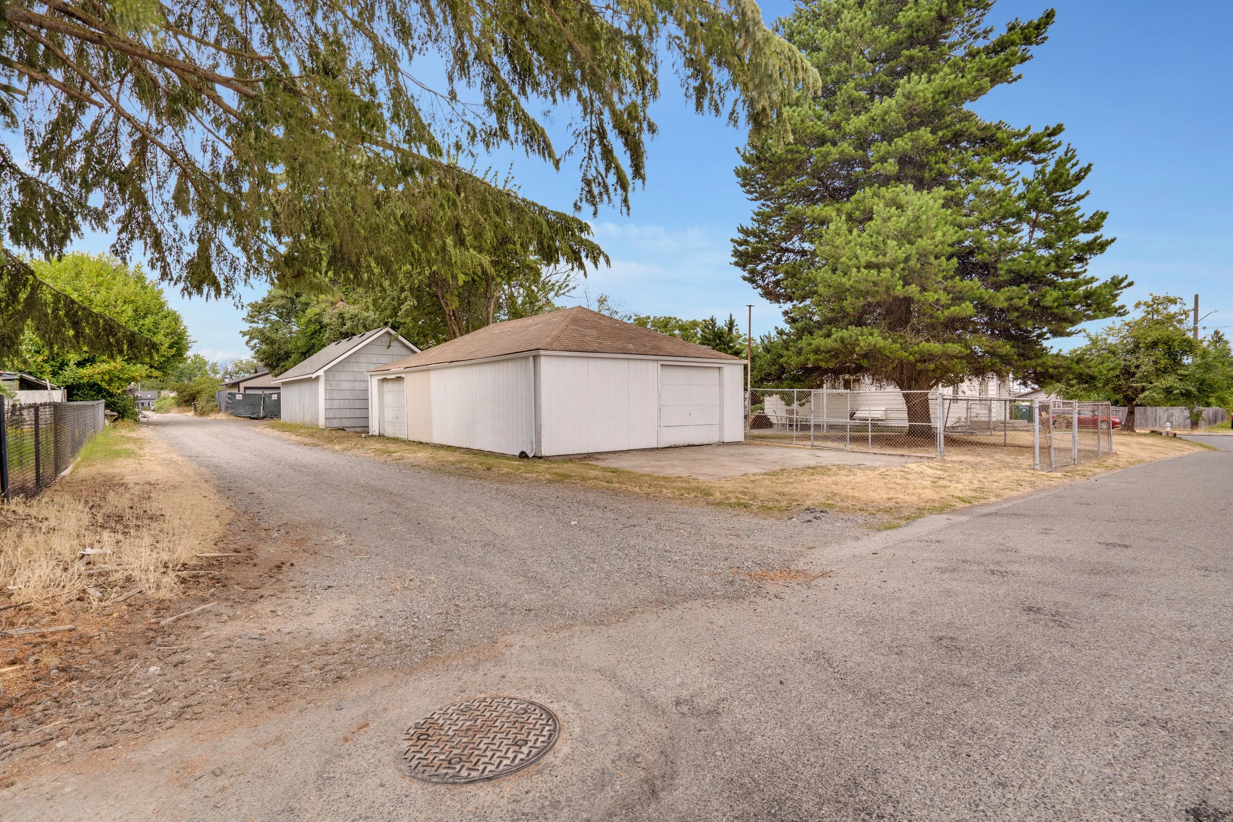Garage with Alley & Street Access.jpg