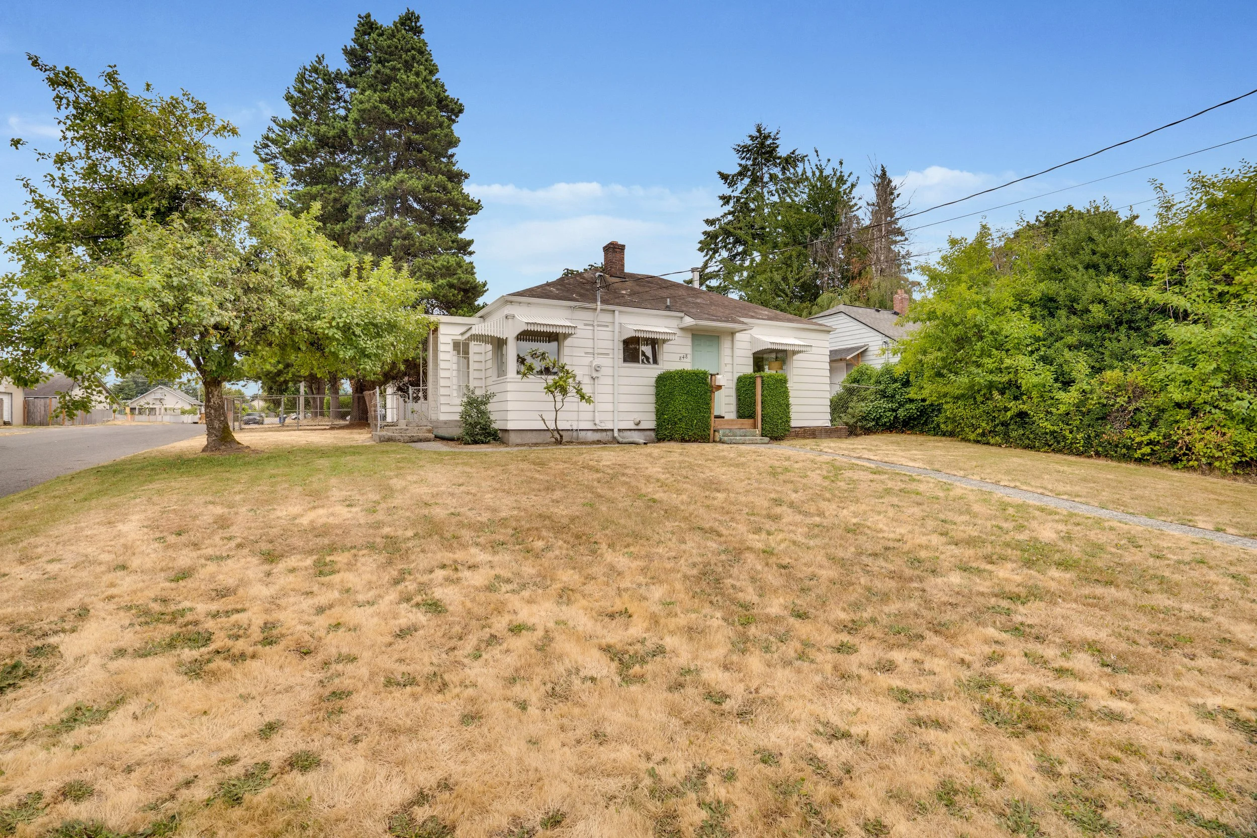 Front Yard with Apple Tree Eastside Tacoma Home.jpg