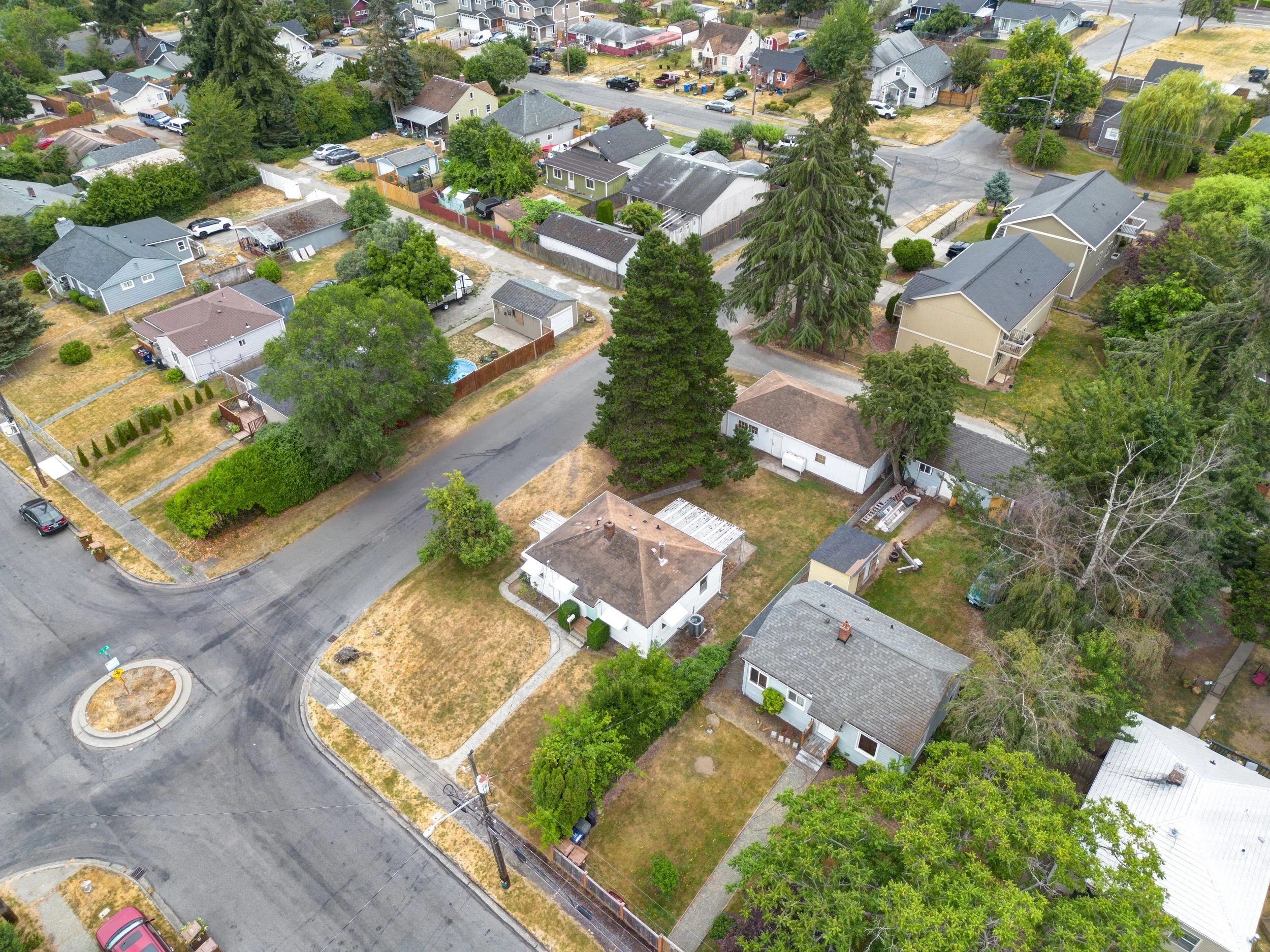848 E 46th St Corner Lot.jpg